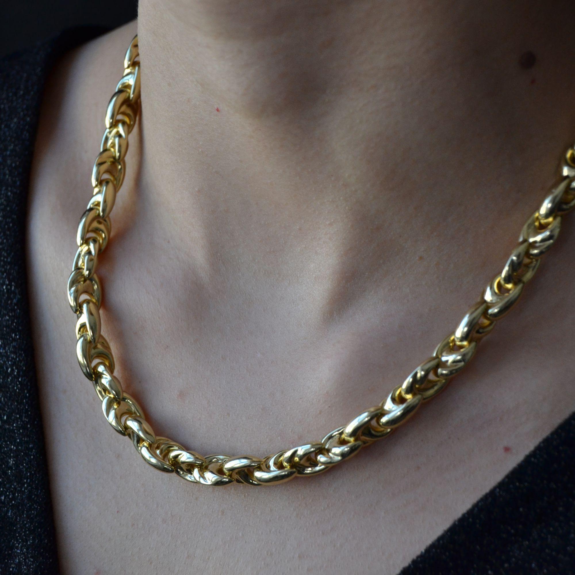 Women's French, 1980s, 18 Karat Yellow Gold Necklace