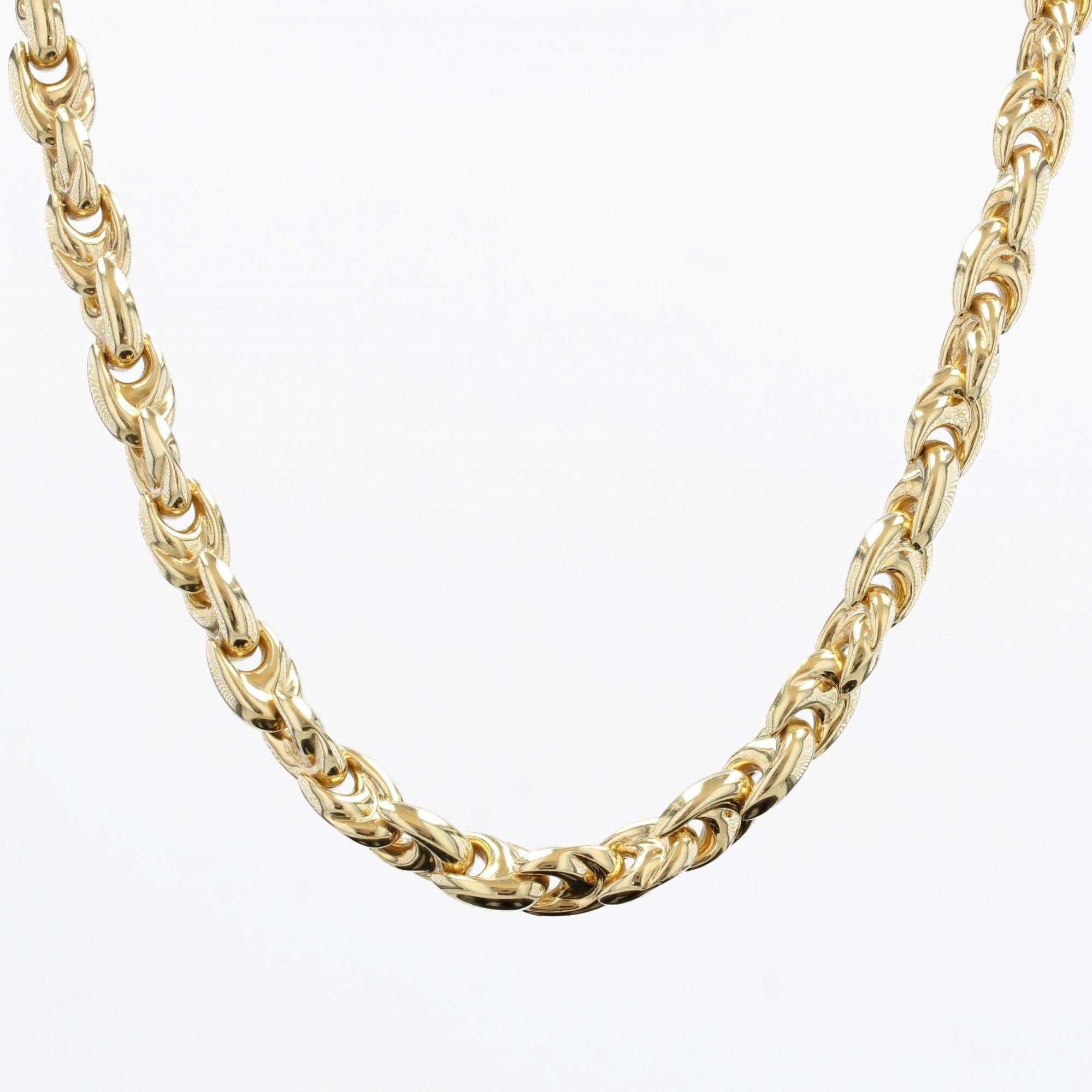 French, 1980s, 18 Karat Yellow Gold Necklace 4