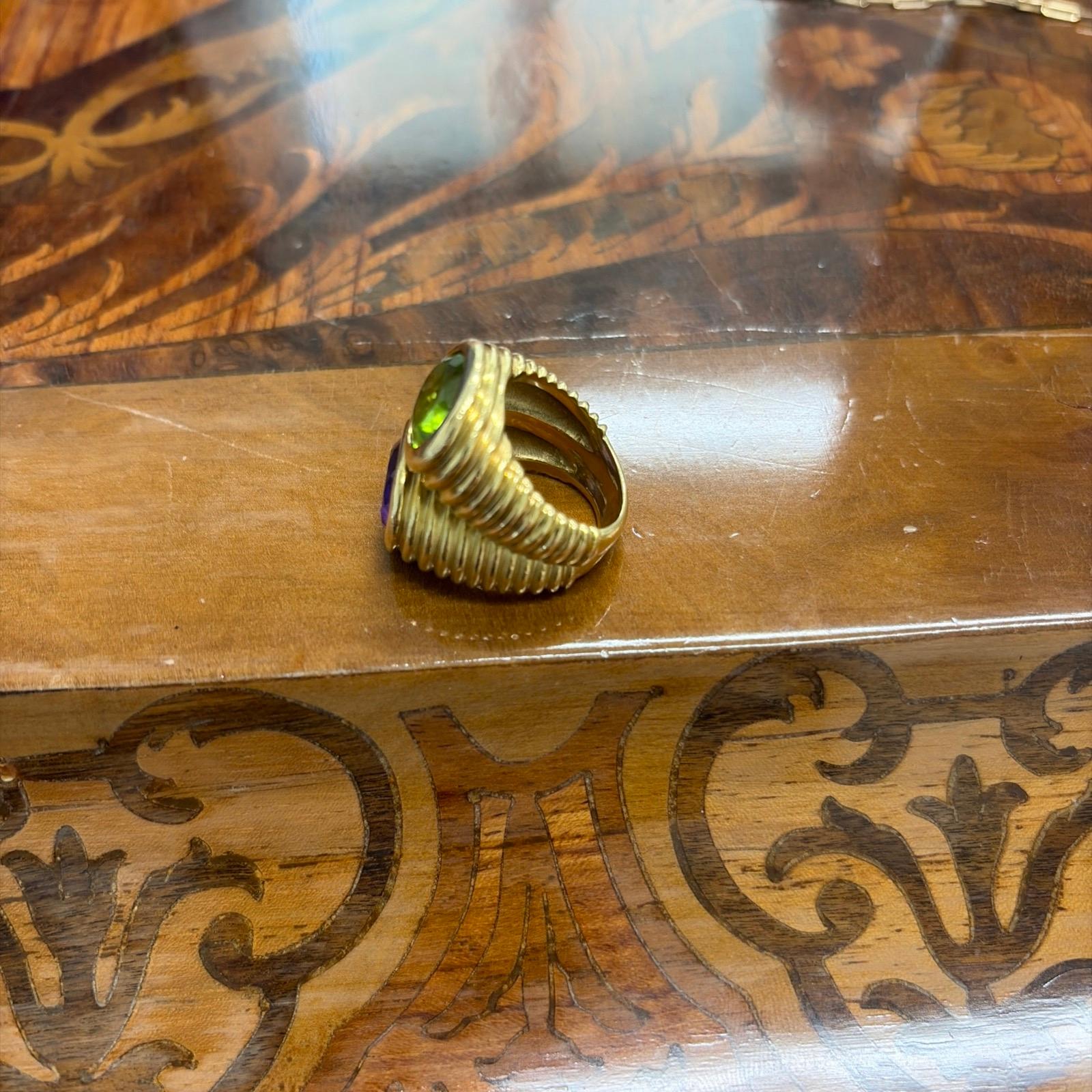 da uomo o donna Anello Doppio in oro giallo 18 ct, peridoto e ametista D. A. in vendita