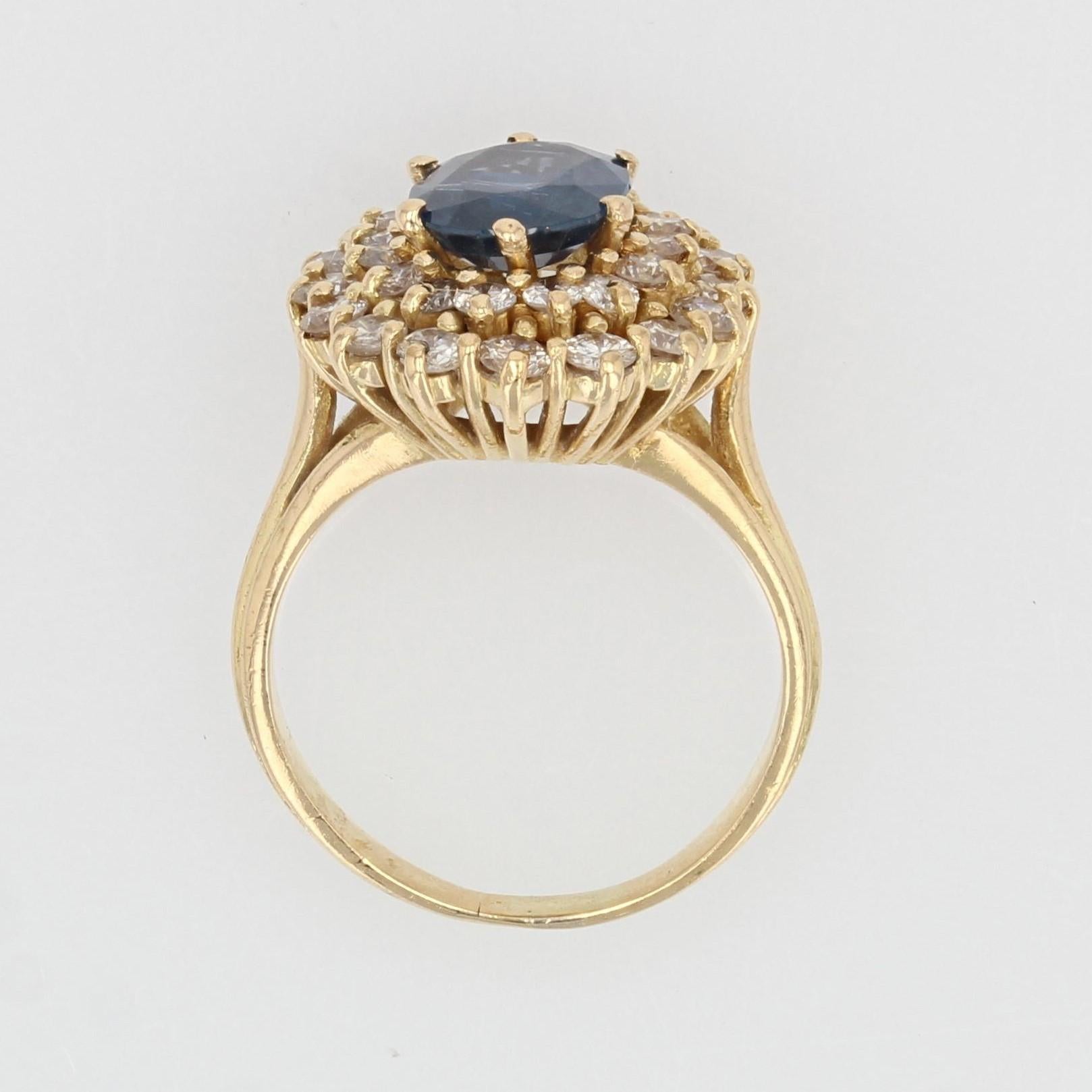 French 1980s 2 Carats Sapphire Double Row Diamonds 18 Karat Yellow Gold Ring 6
