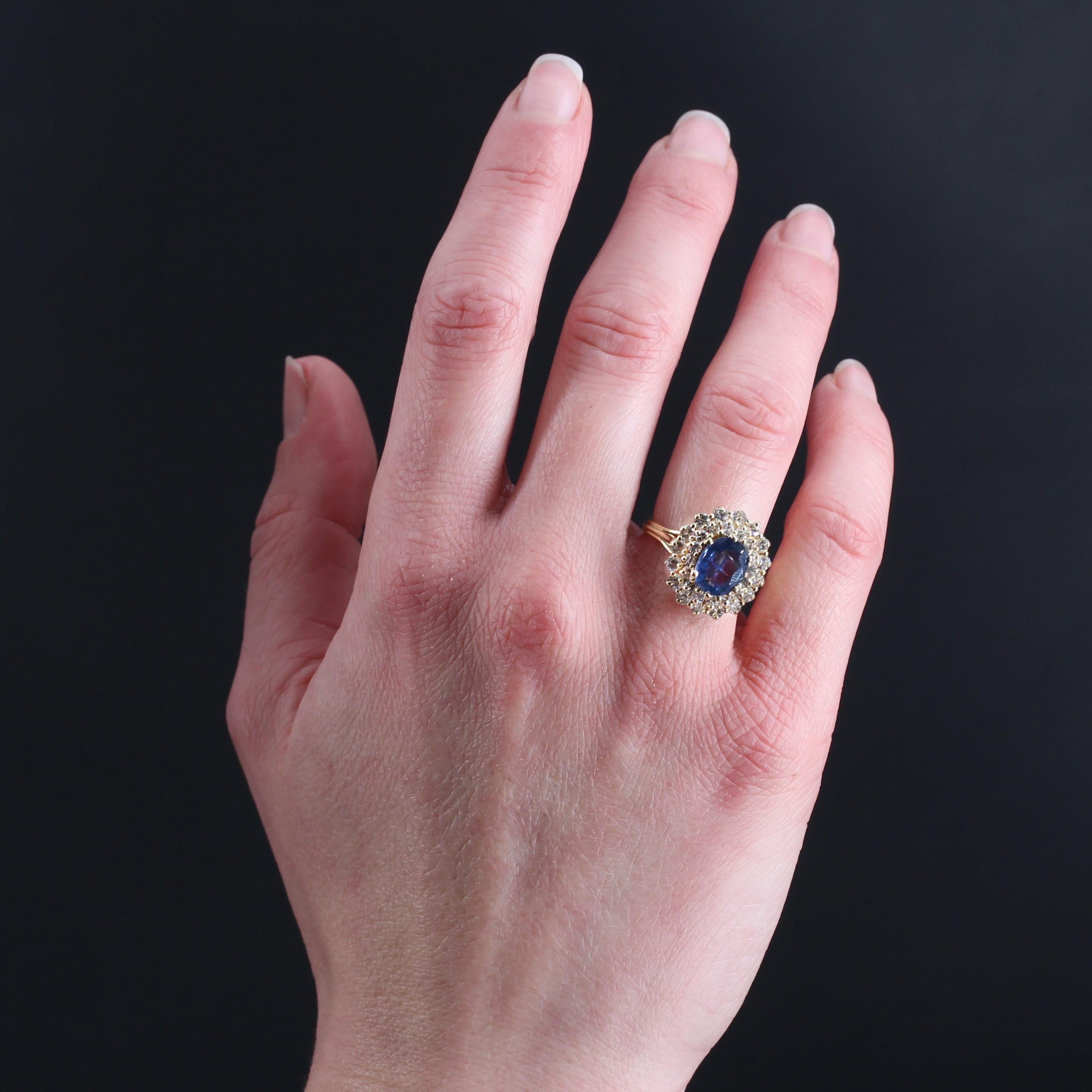 Oval Cut French 1980s 2 Carats Sapphire Double Row Diamonds 18 Karat Yellow Gold Ring