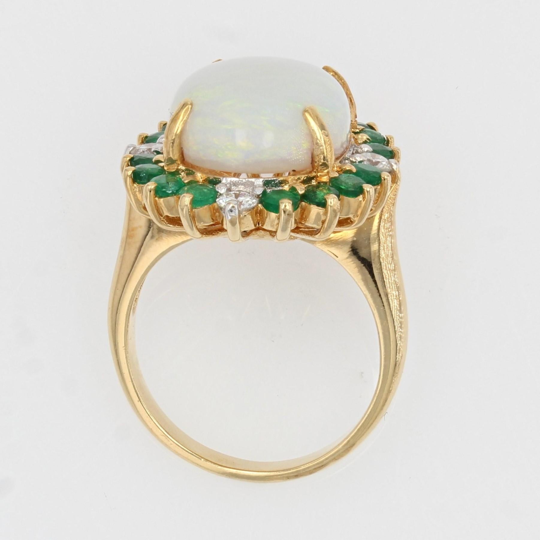 French 1980s 6.40 Carat Opal Emerald Diamond 18 Karat Yellow Gold Ring For Sale 9