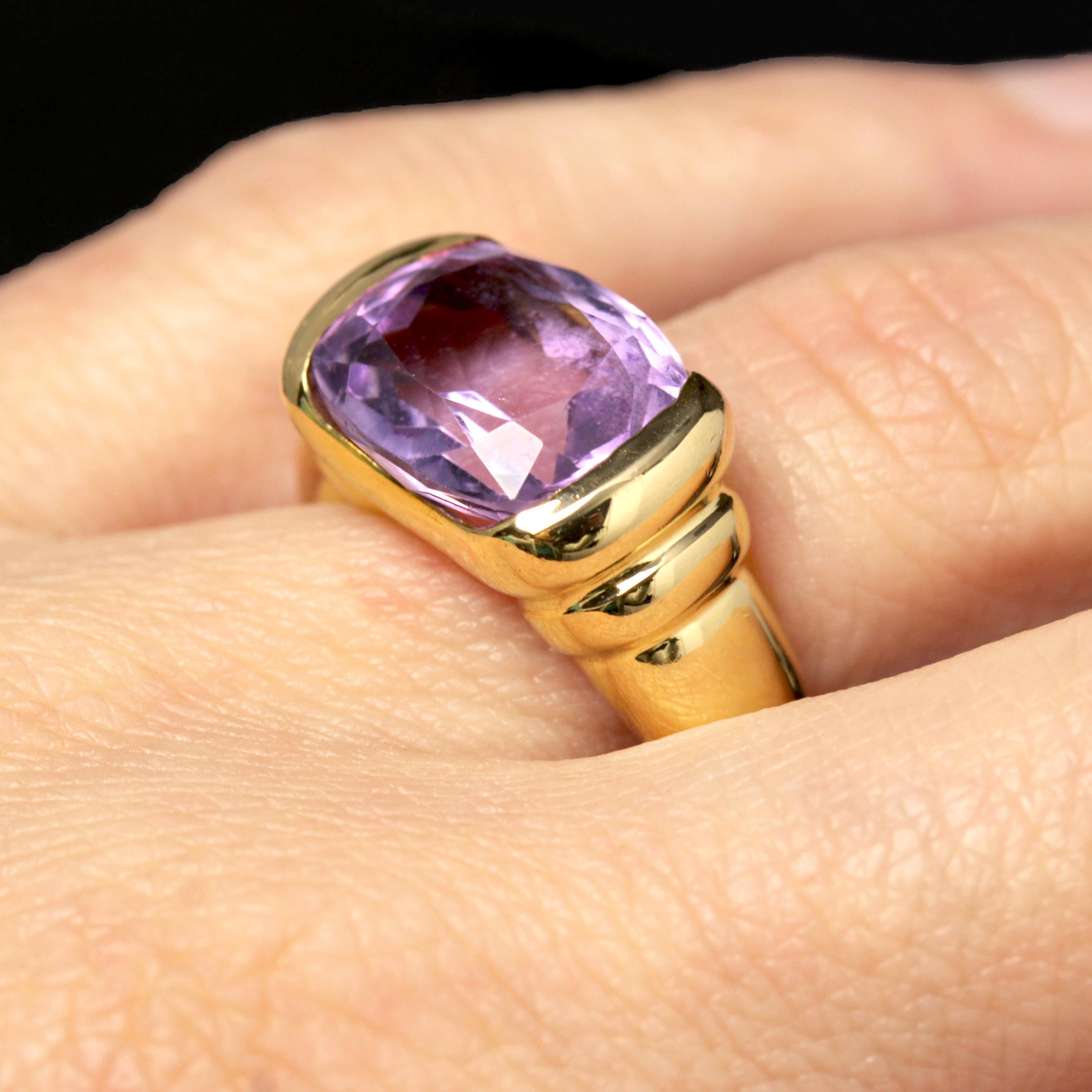 French 1980s Amethyst 18 Karat Yellow Gold Bangle Ring For Sale 8