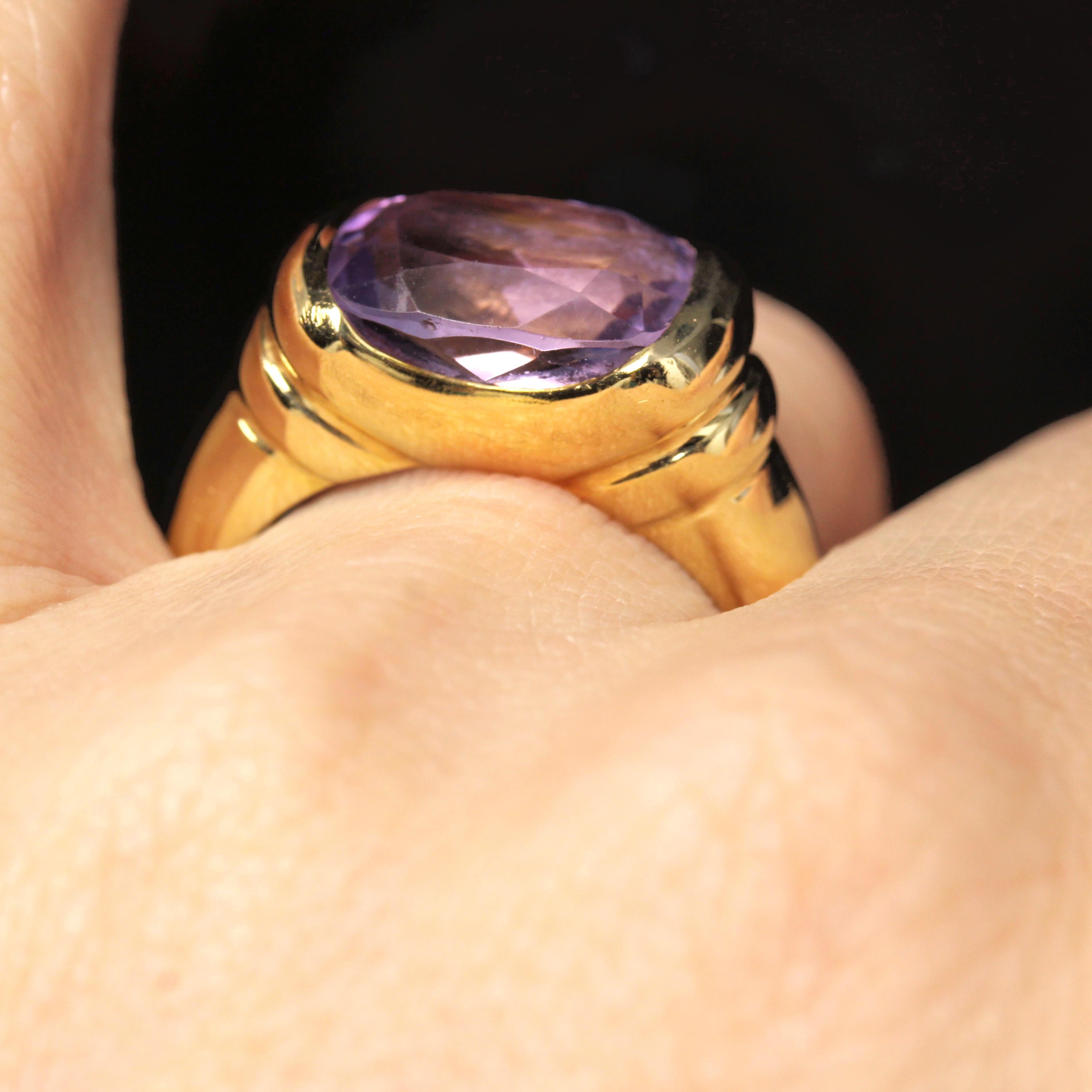 French 1980s Amethyst 18 Karat Yellow Gold Bangle Ring For Sale 9