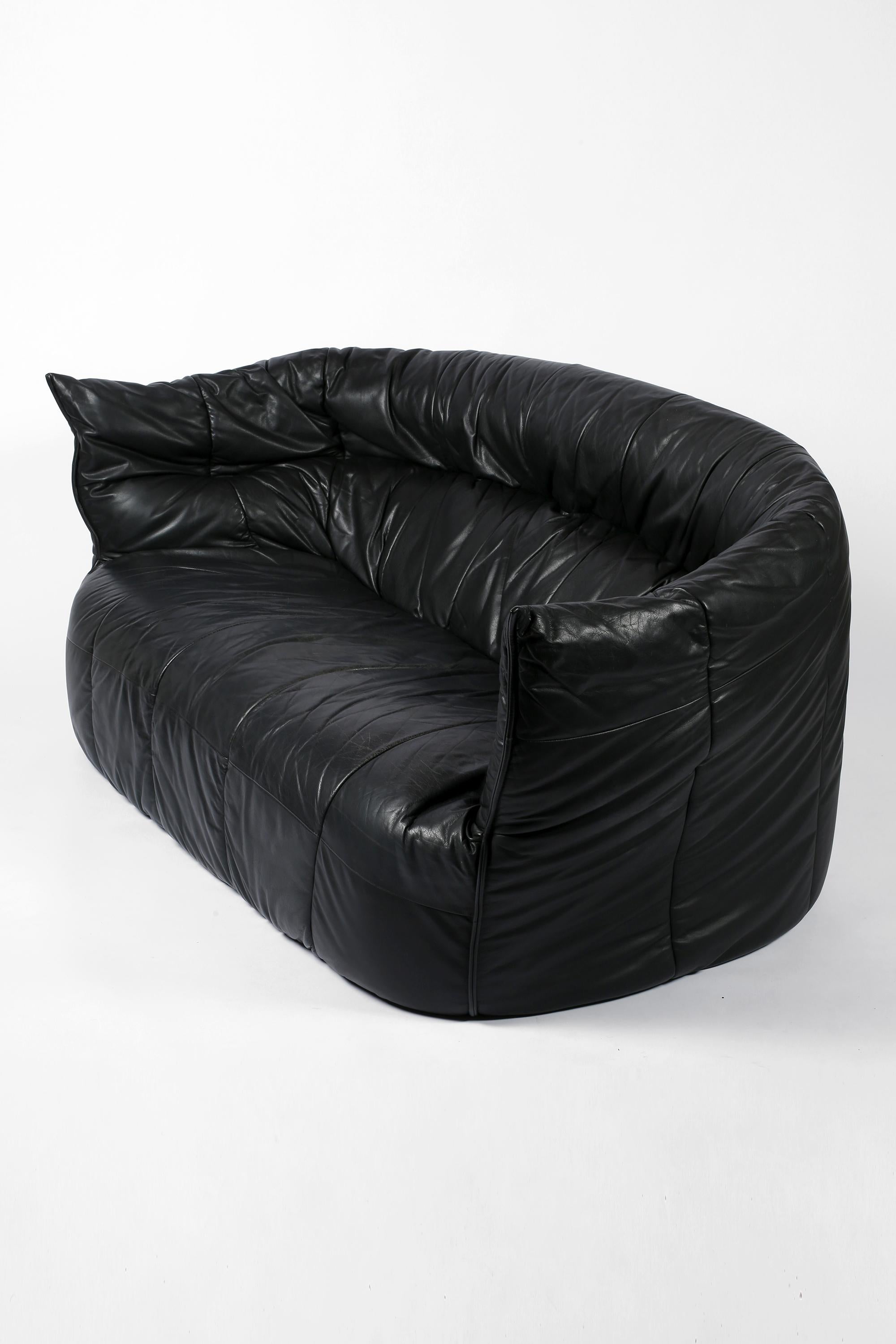 French 1980s Black Leather Brigantin Sofa by Michel Ducaroy for Lignet Roset For Sale 4