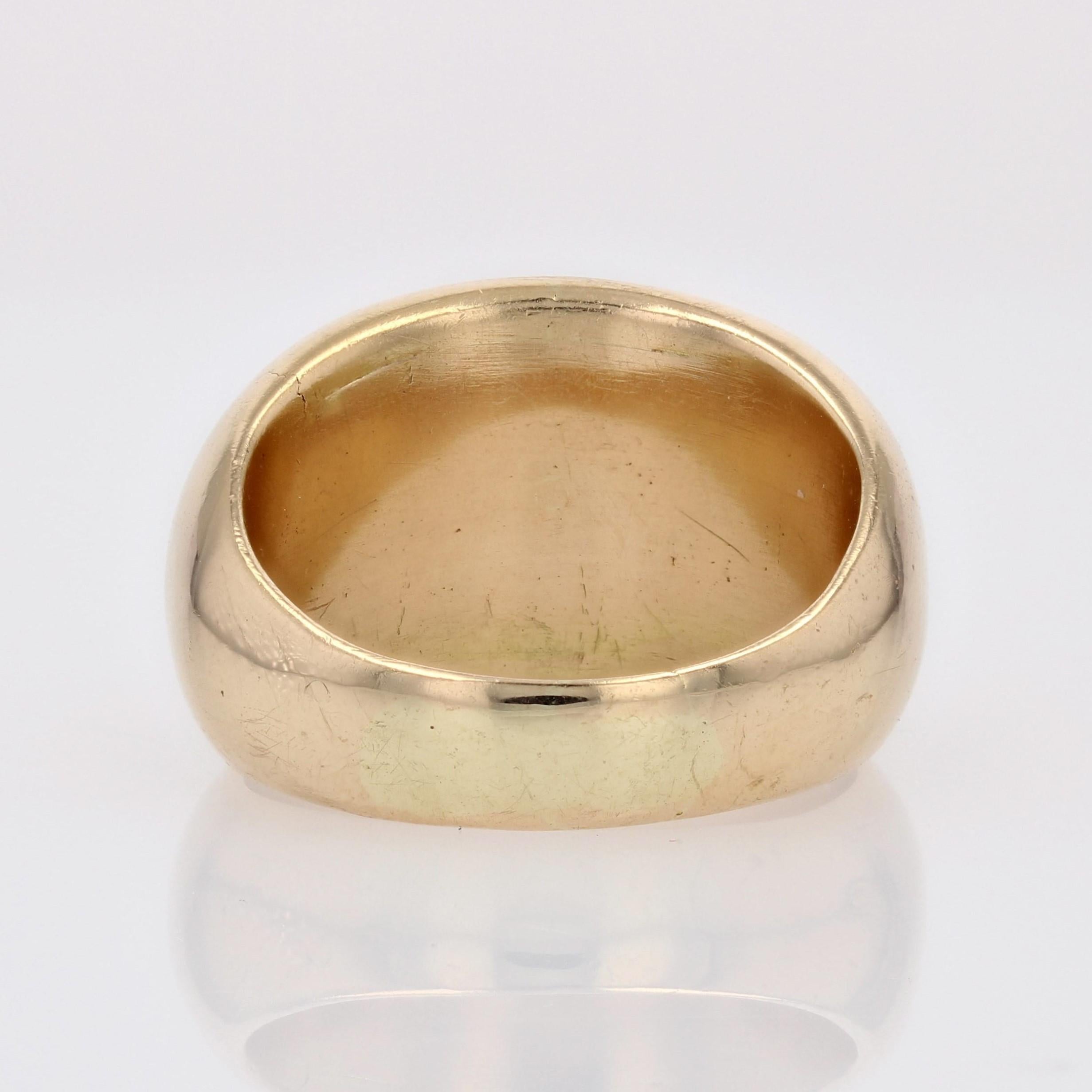 Anello francese anni '80 con bottone e perla in oro giallo 18 carati in vendita 6