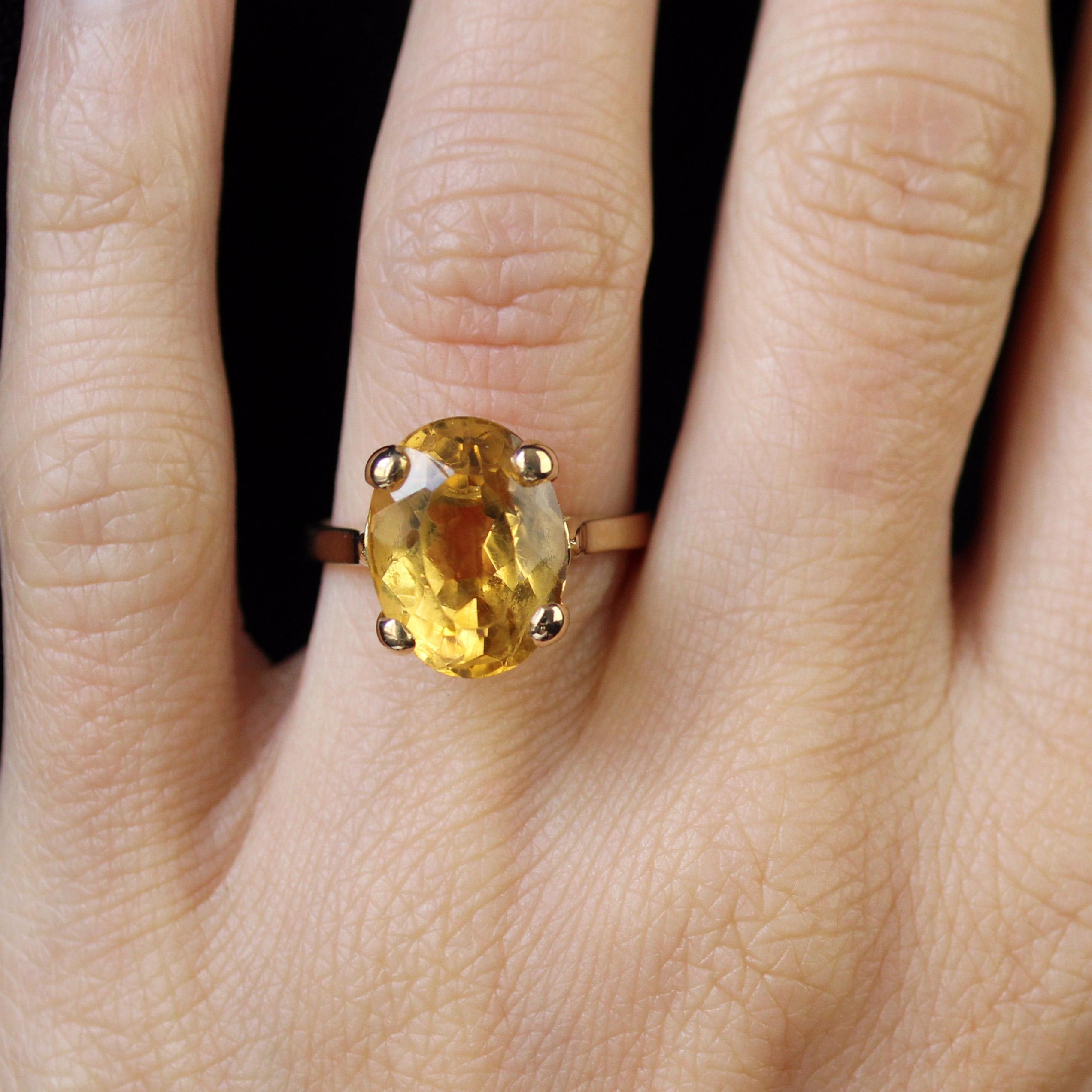 Anillo de cóctel francés de oro amarillo de 18 quilates con citrino de los años 80 en venta 1