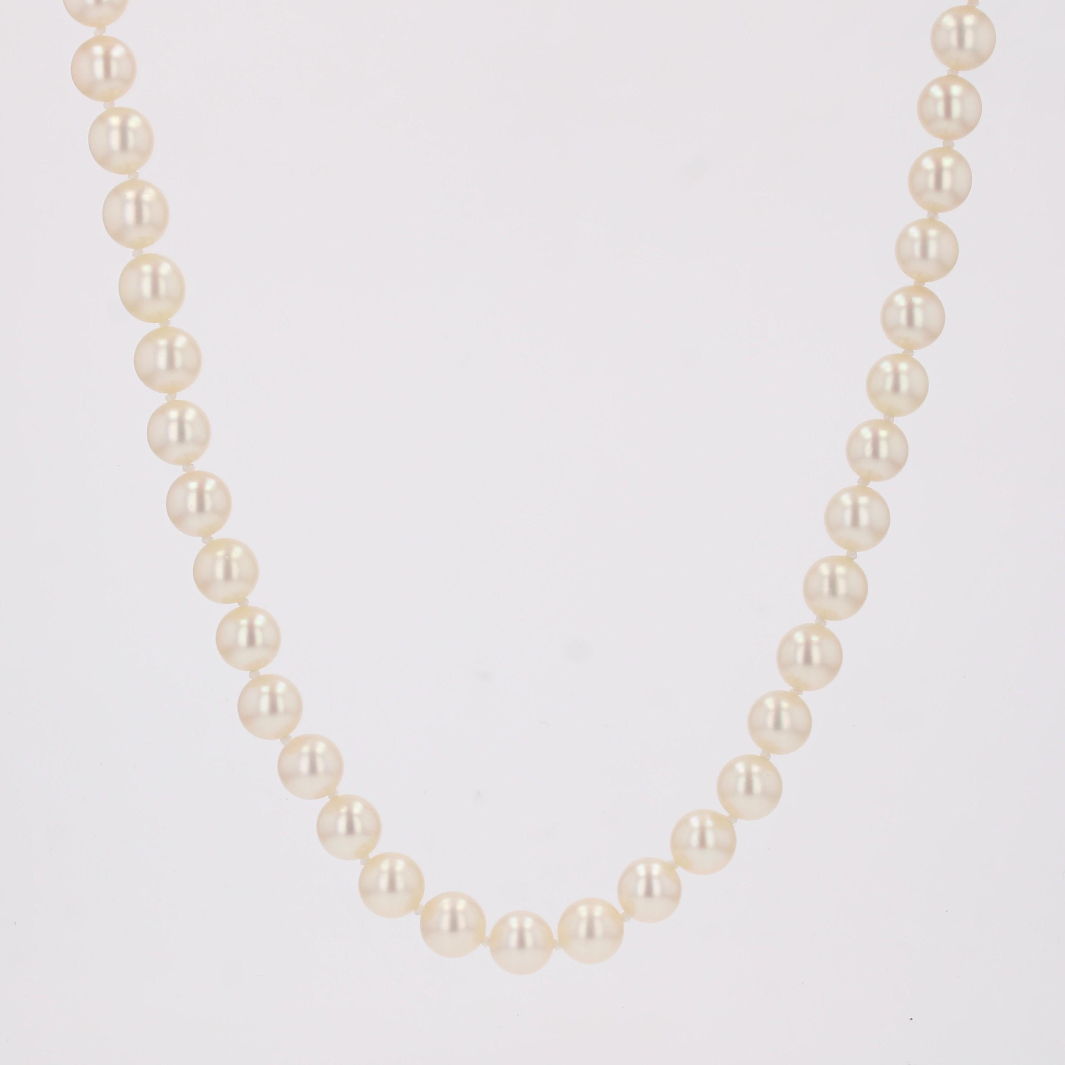 Collana girocollo in oro giallo 18 carati con perle coltivate francesi degli anni '80 e diamanti in vendita 9