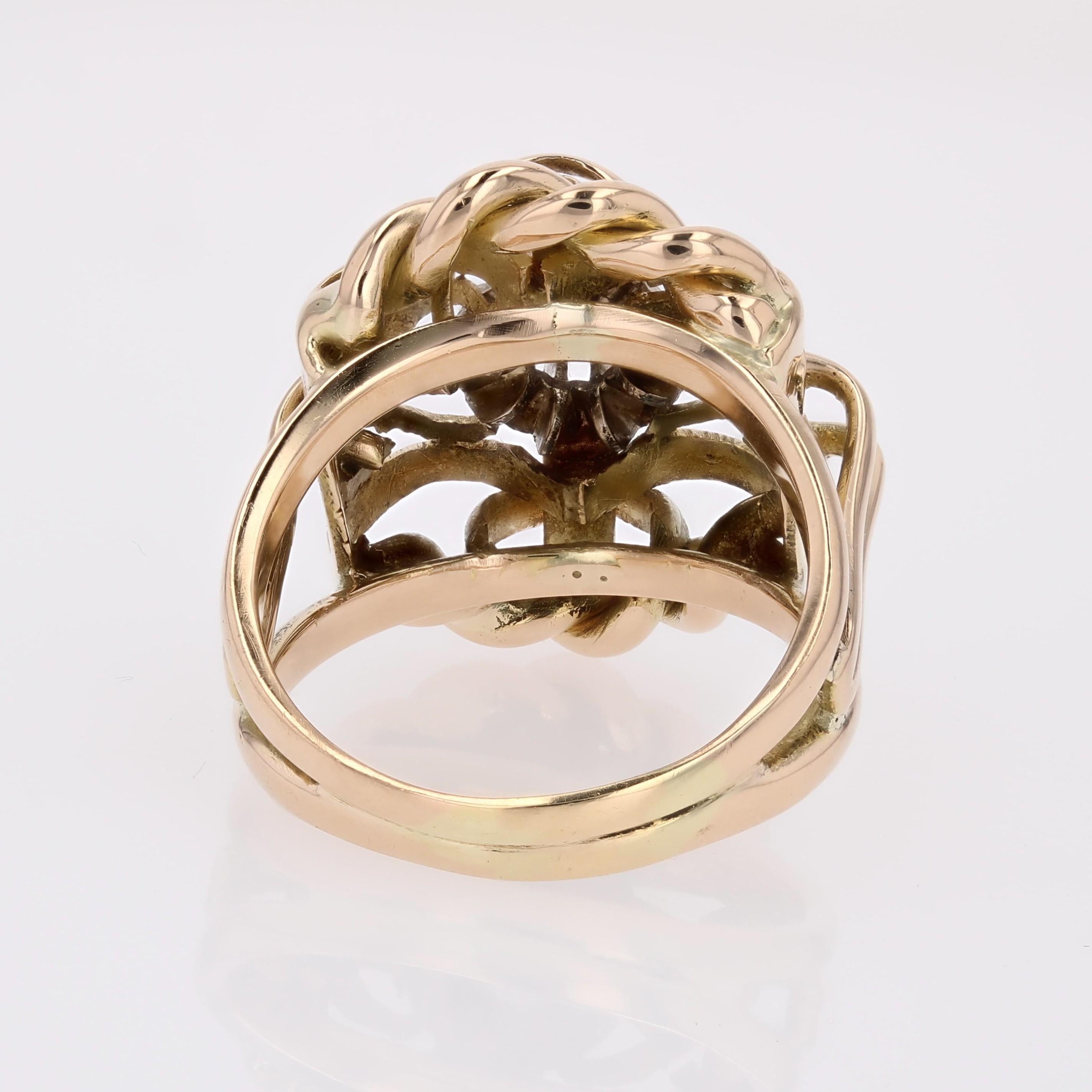 Bague rétro entrelacée en or jaune 18 carats avec diamants des années 1980 en vente 10