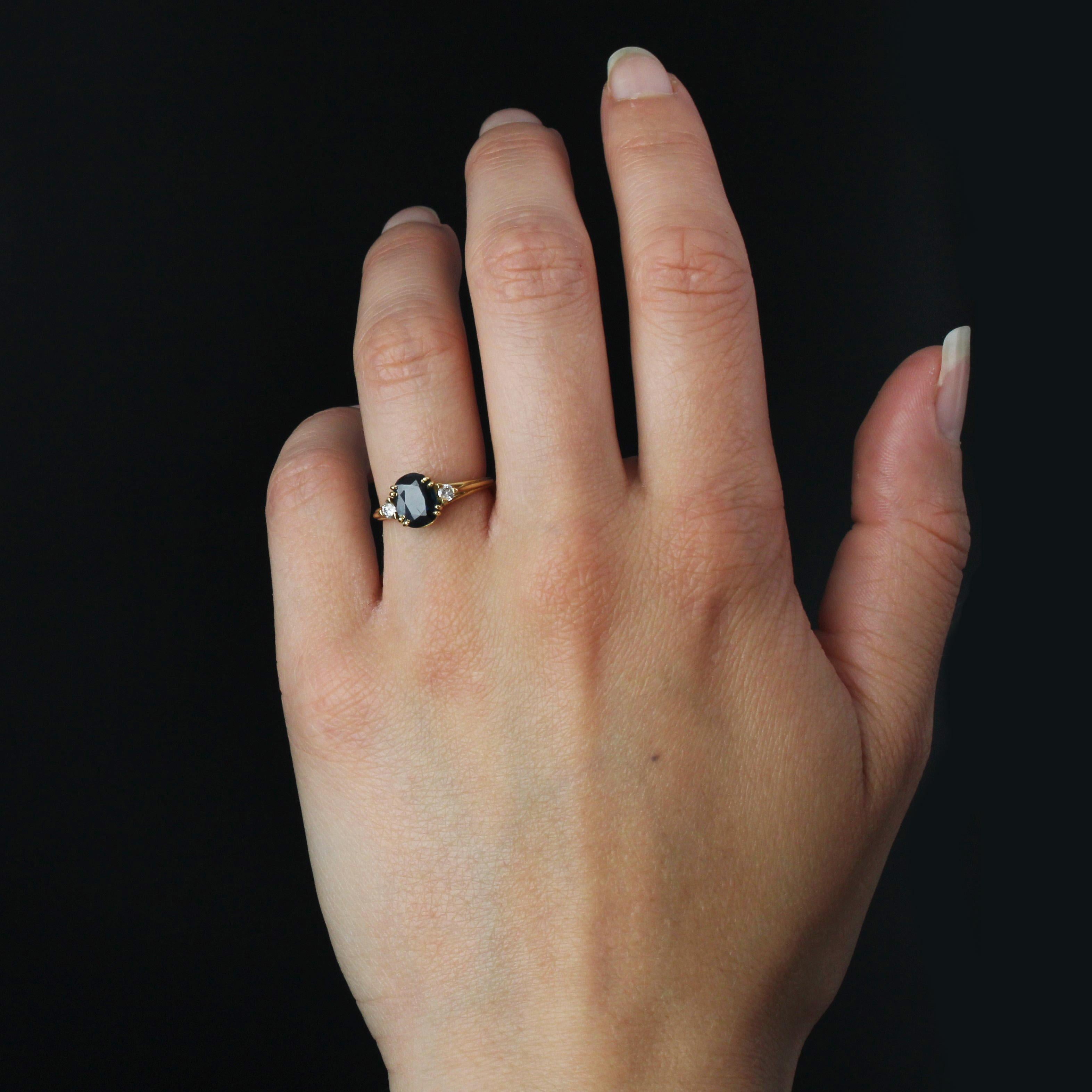 Oval Cut French 1980s Sapphire Diamonds 18 Karat Yellow Gold Ring