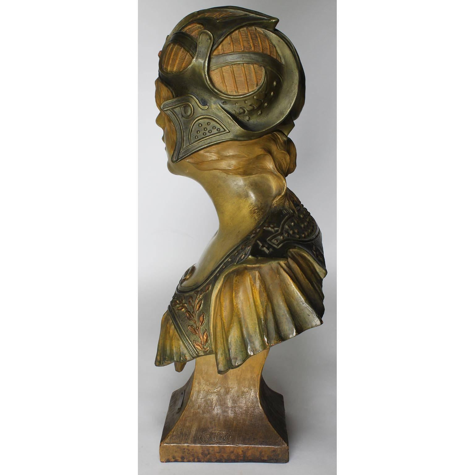 Français Buste de « Crépuscule » en terre cuite polychromée Art Nouveau du 19e-20e siècle français en vente
