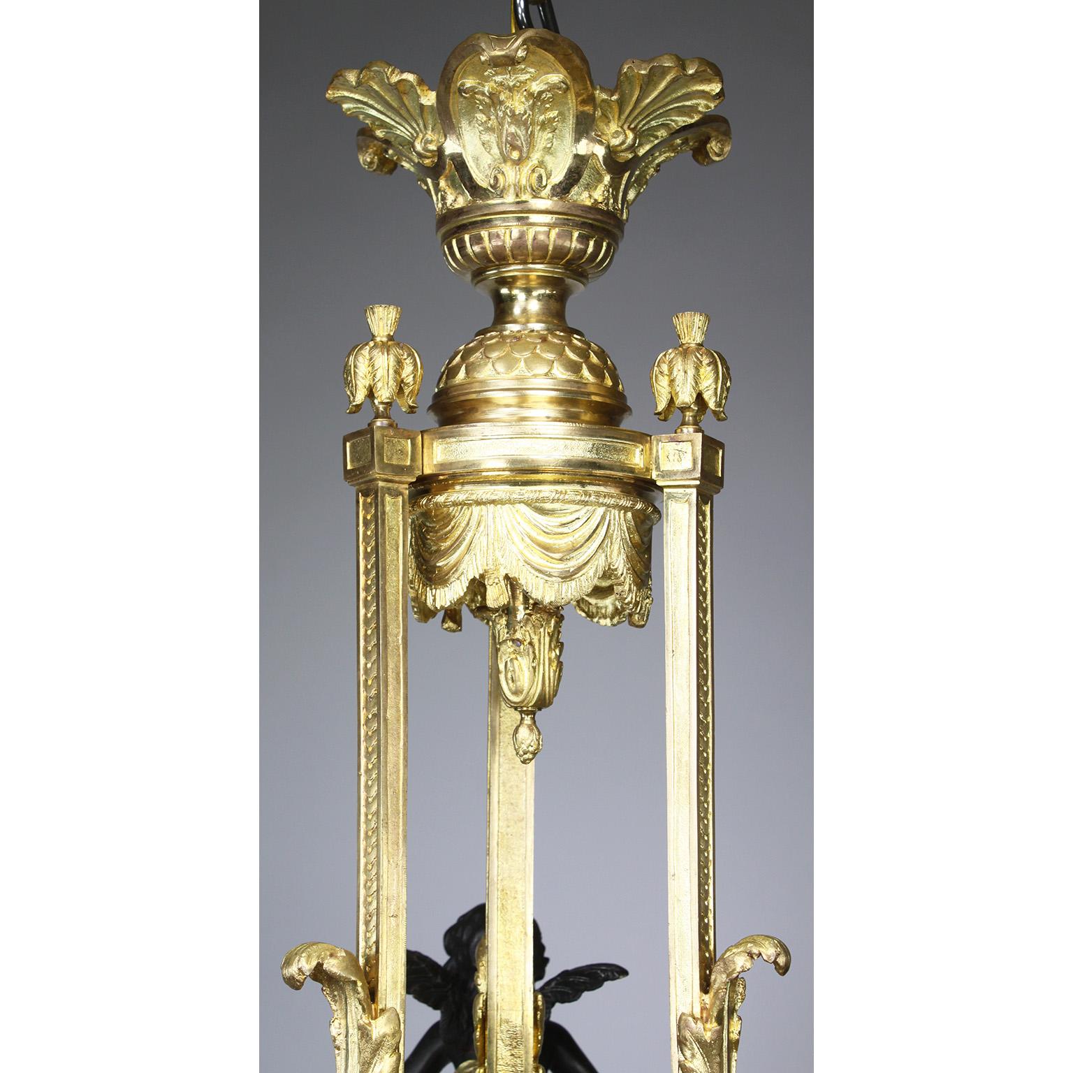 French 19th/20th Century Belle Époque Gilt & Patinated Bronze Cherub Chandelier For Sale 8