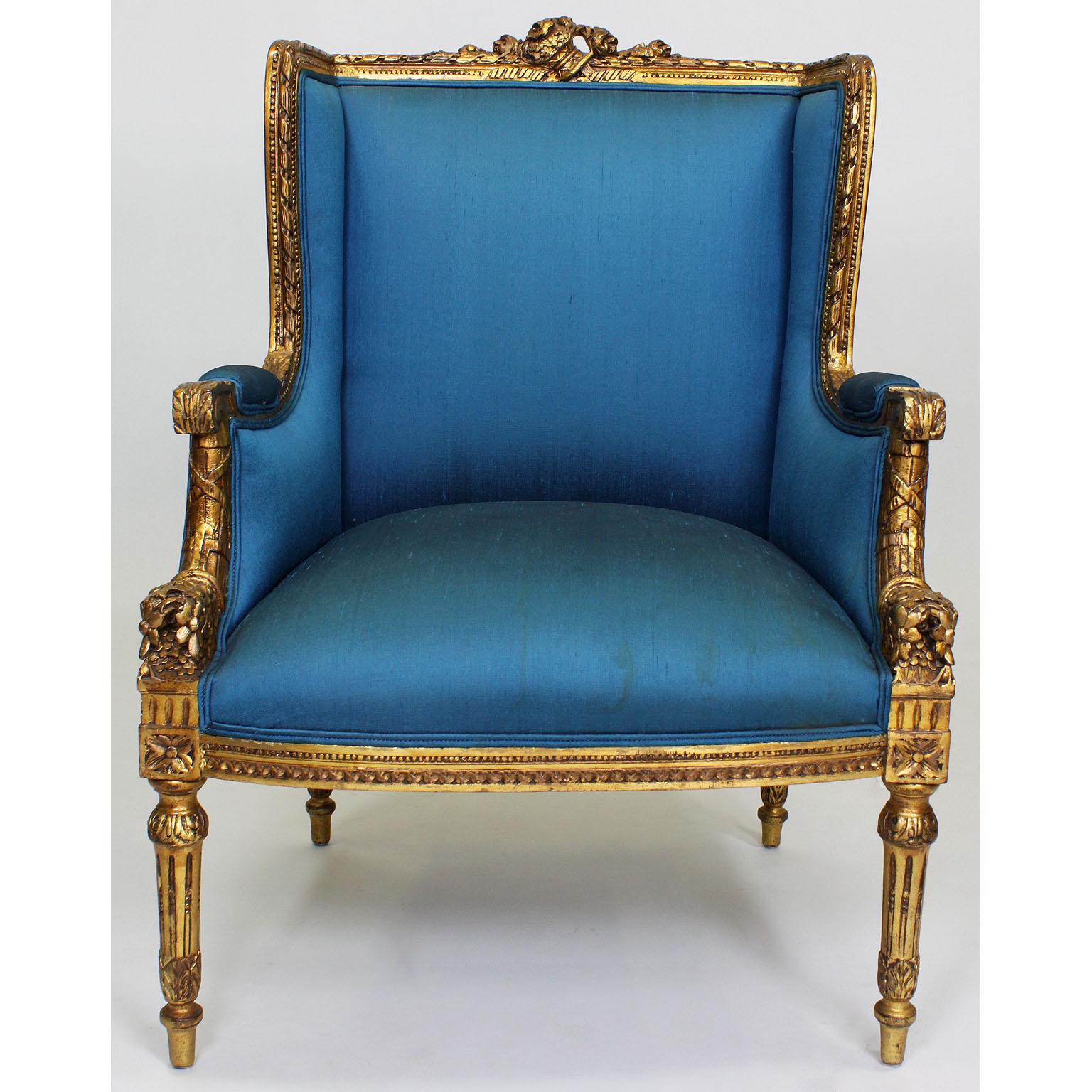 French 19th-20th Century Belle Époque Louis XVI Style Bergère Giltwood Salon Set For Sale 4