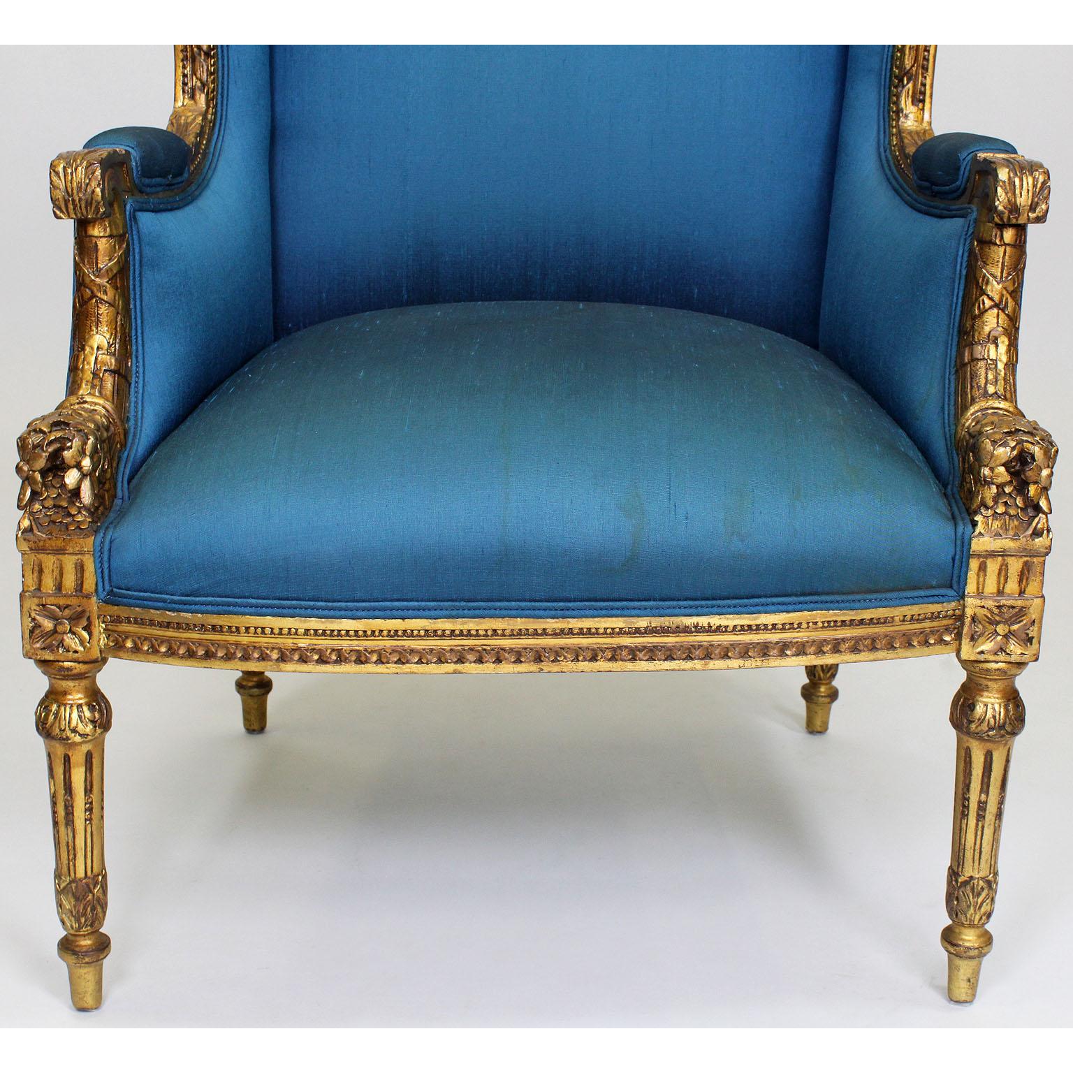 French 19th-20th Century Belle Époque Louis XVI Style Bergère Giltwood Salon Set For Sale 8