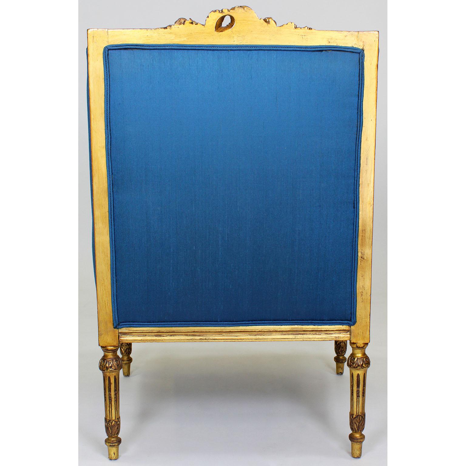French 19th-20th Century Belle Époque Louis XVI Style Bergère Giltwood Salon Set For Sale 10