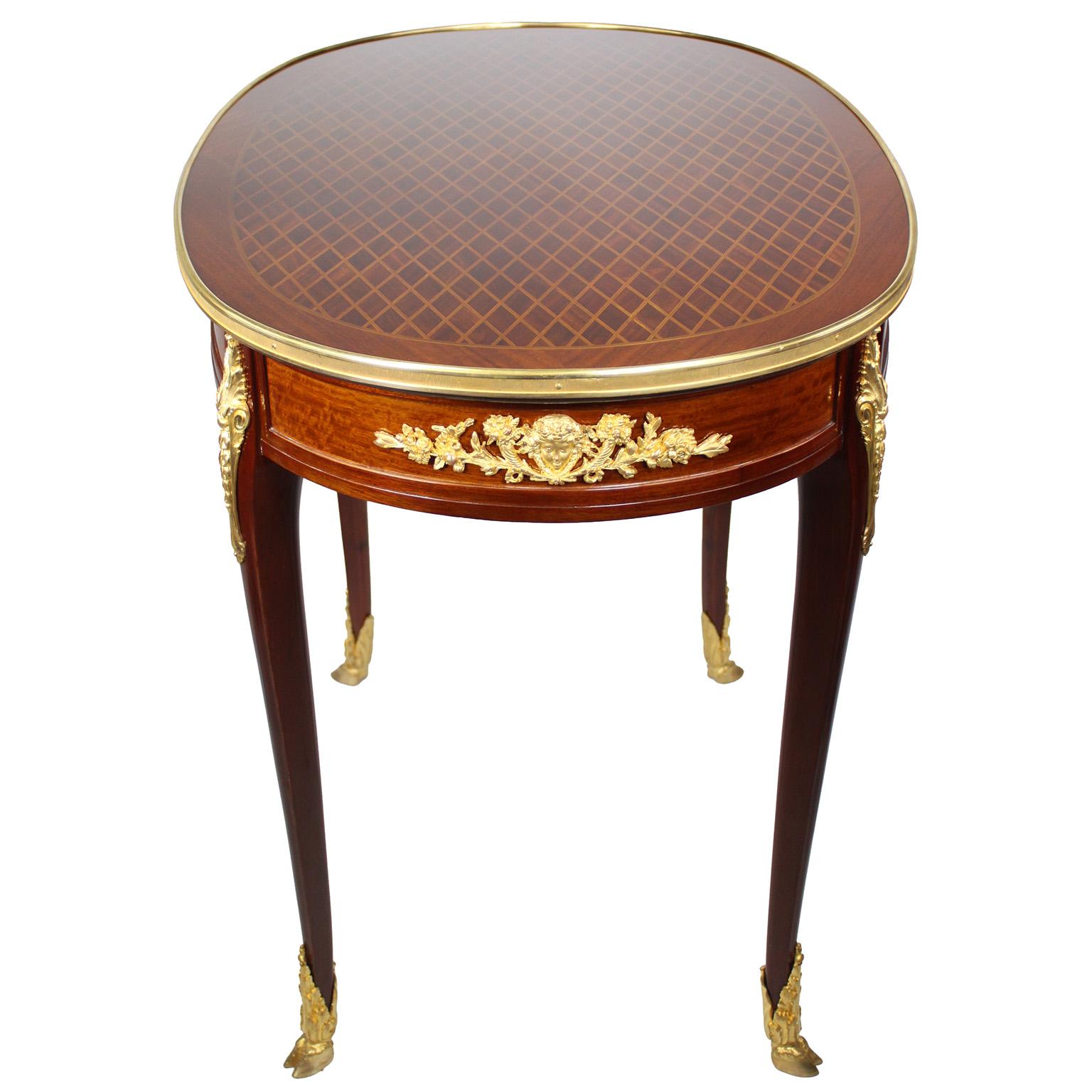 Tavolino in mogano stile Luigi XV francese del XIX-XX secolo, Francois Link Attr in vendita 4