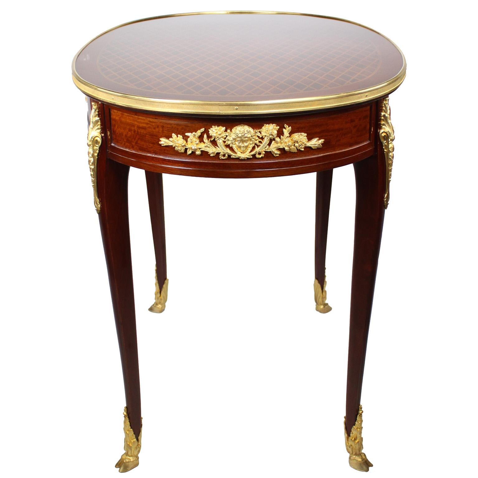 Tulipier Tavolino in mogano stile Luigi XV francese del XIX-XX secolo, Francois Link Attr in vendita