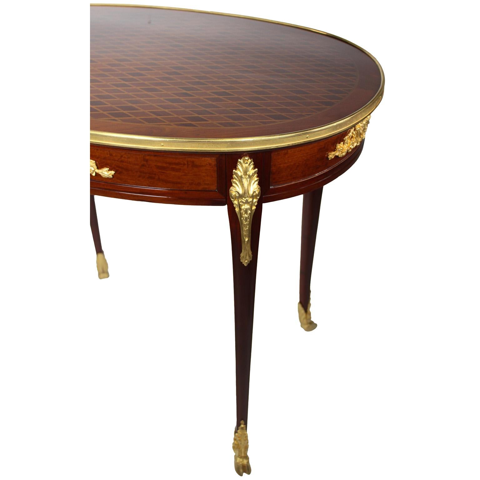 Tavolino in mogano stile Luigi XV francese del XIX-XX secolo, Francois Link Attr in vendita 2