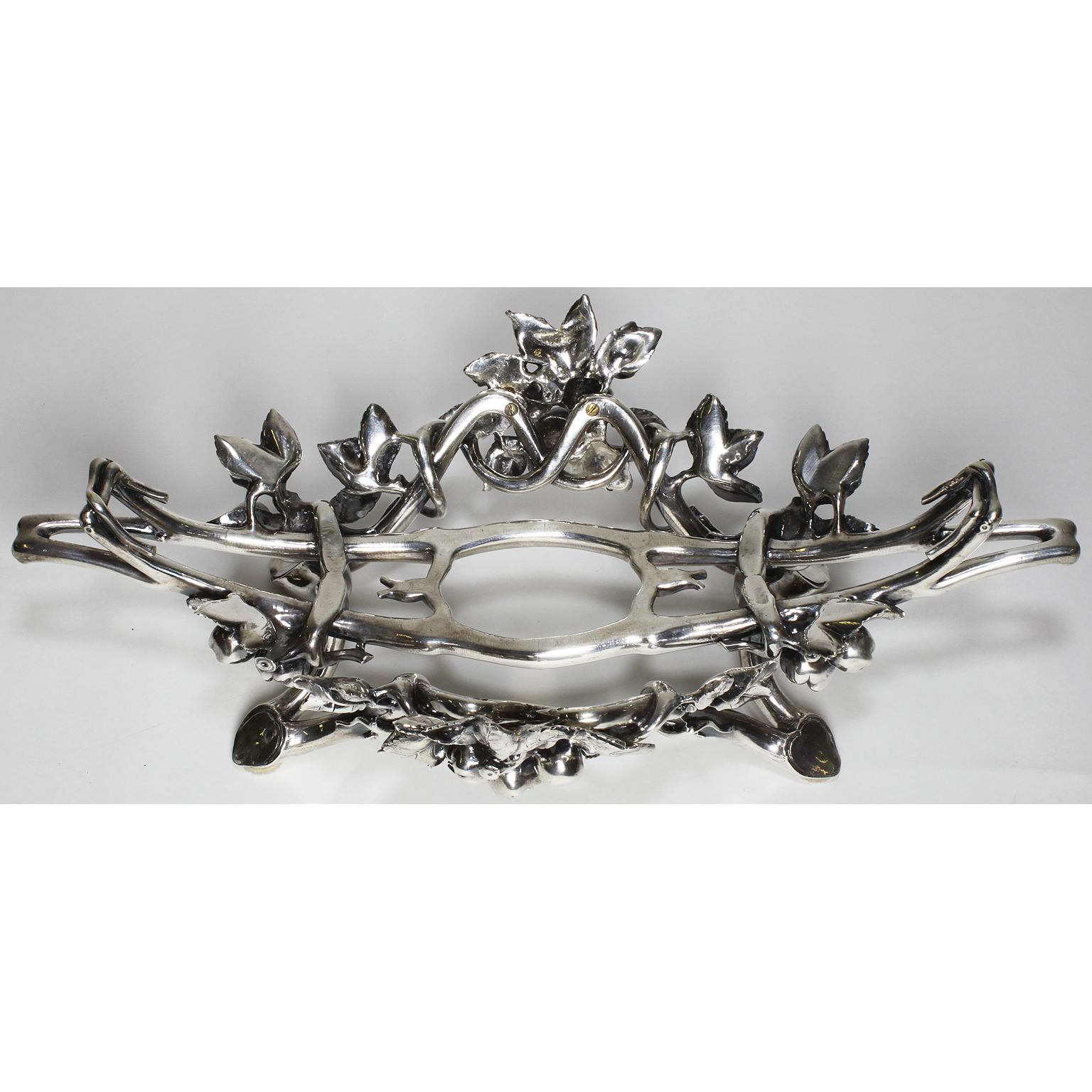 Bronze French 19th-20th Century Louis XV Style Silvered Centrepiece by Christofle & Cie For Sale