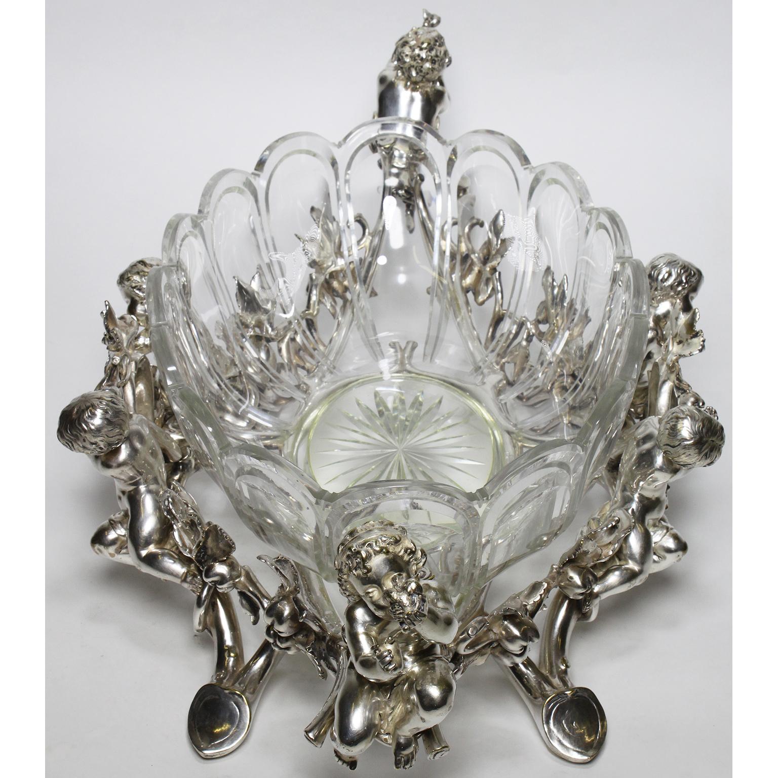 French 19th-20th Century Louis XV Style Silvered Christofle & Cie Centrepiece For Sale 5