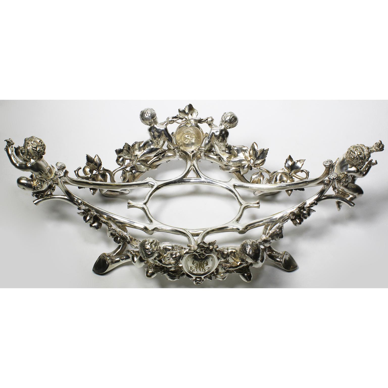 French 19th-20th Century Louis XV Style Silvered Christofle & Cie Centrepiece For Sale 11