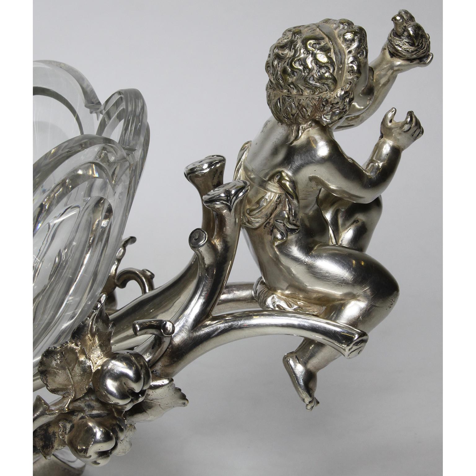 French 19th-20th Century Louis XV Style Silvered Christofle & Cie Centrepiece For Sale 1