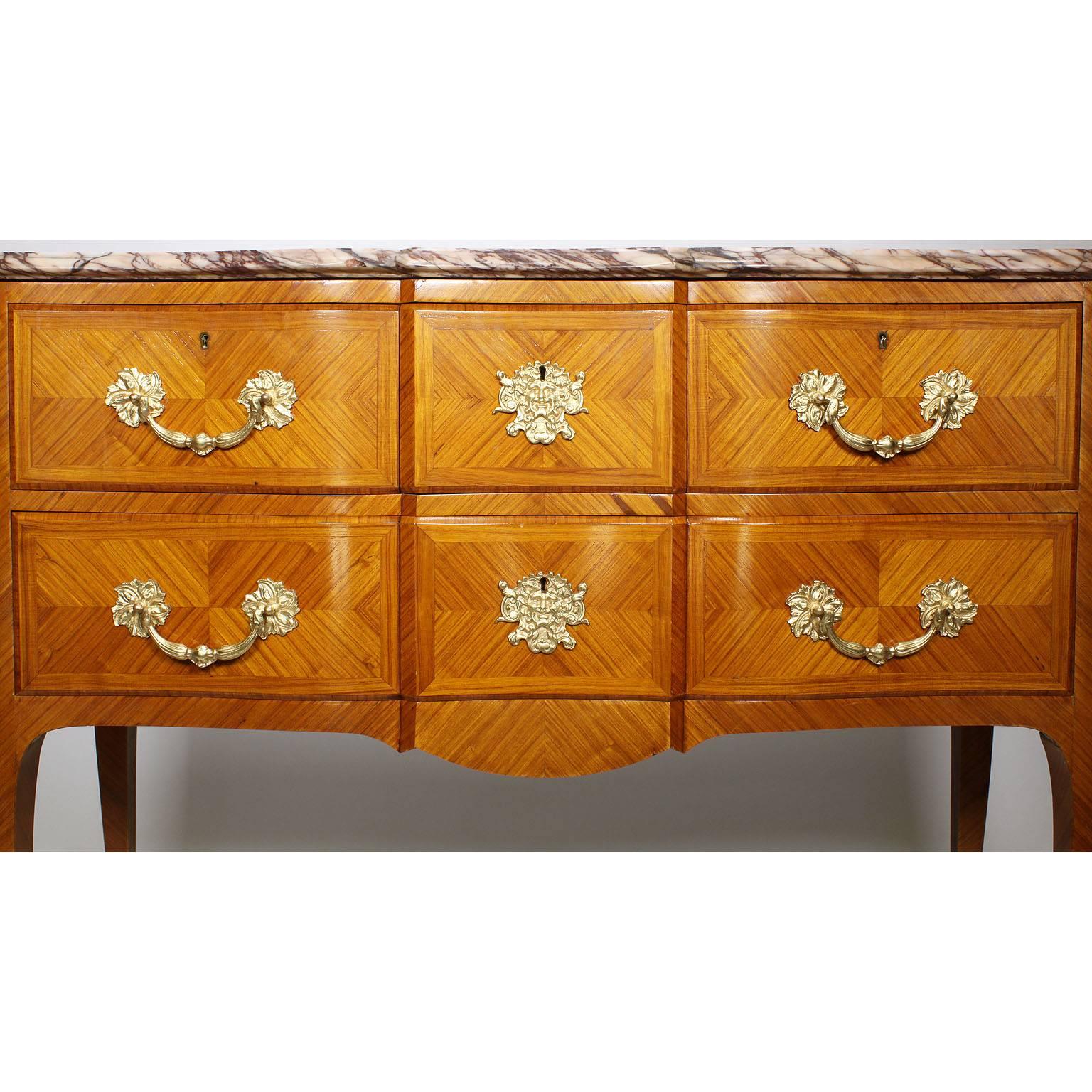 French 19th-20th Century Louis XV Style Stainwood & Gilt-Bronze Mounted Commode In Good Condition For Sale In Los Angeles, CA