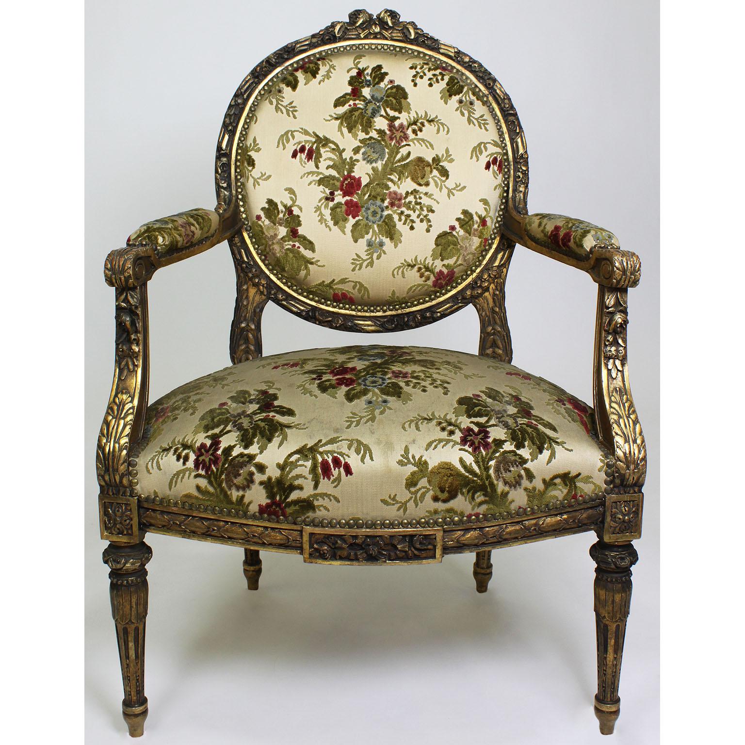 Early 20th Century French 19th-20th Century Louis XVI Style Giltwood Carved 3-Piece Salon Suite For Sale