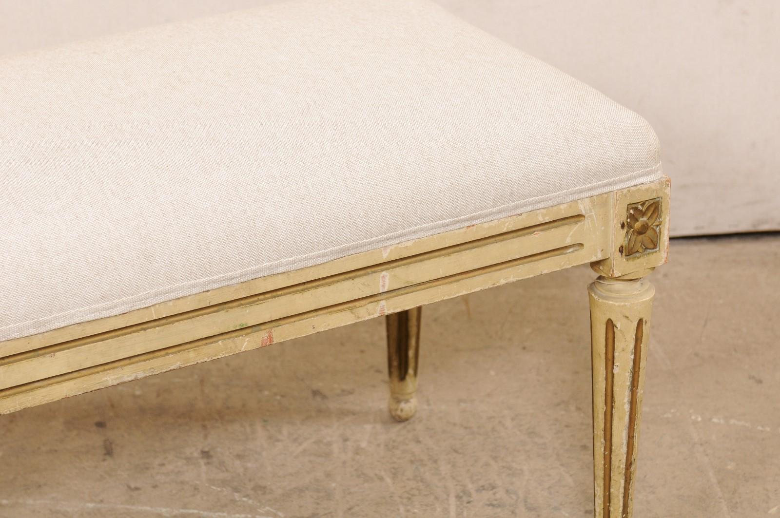 French 19th C. Bench w/New Linen Upholstery In Good Condition For Sale In Atlanta, GA