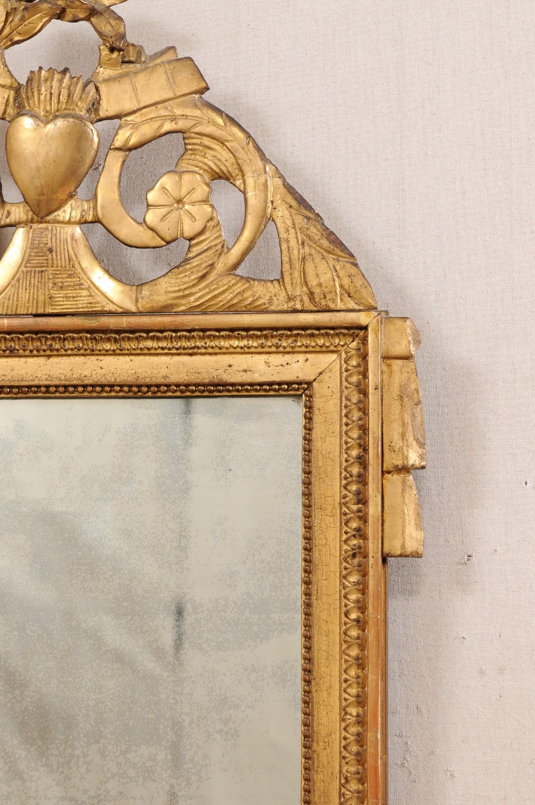 French 19th C. Carved & Gilt Decorative Wall Mirror w/Exaggerated Crest For Sale 2