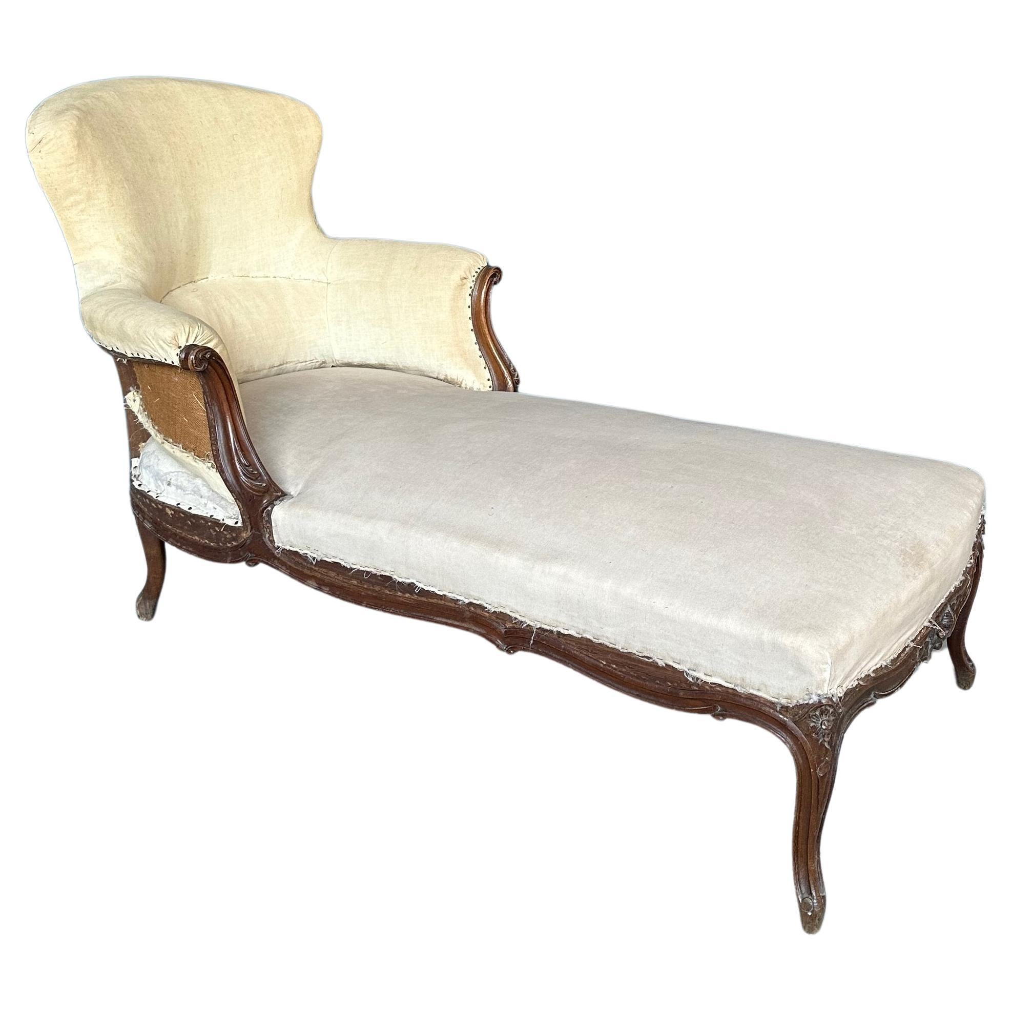 French 19th C. Chaise Longue with Carved Fruitwood Frame For Sale
