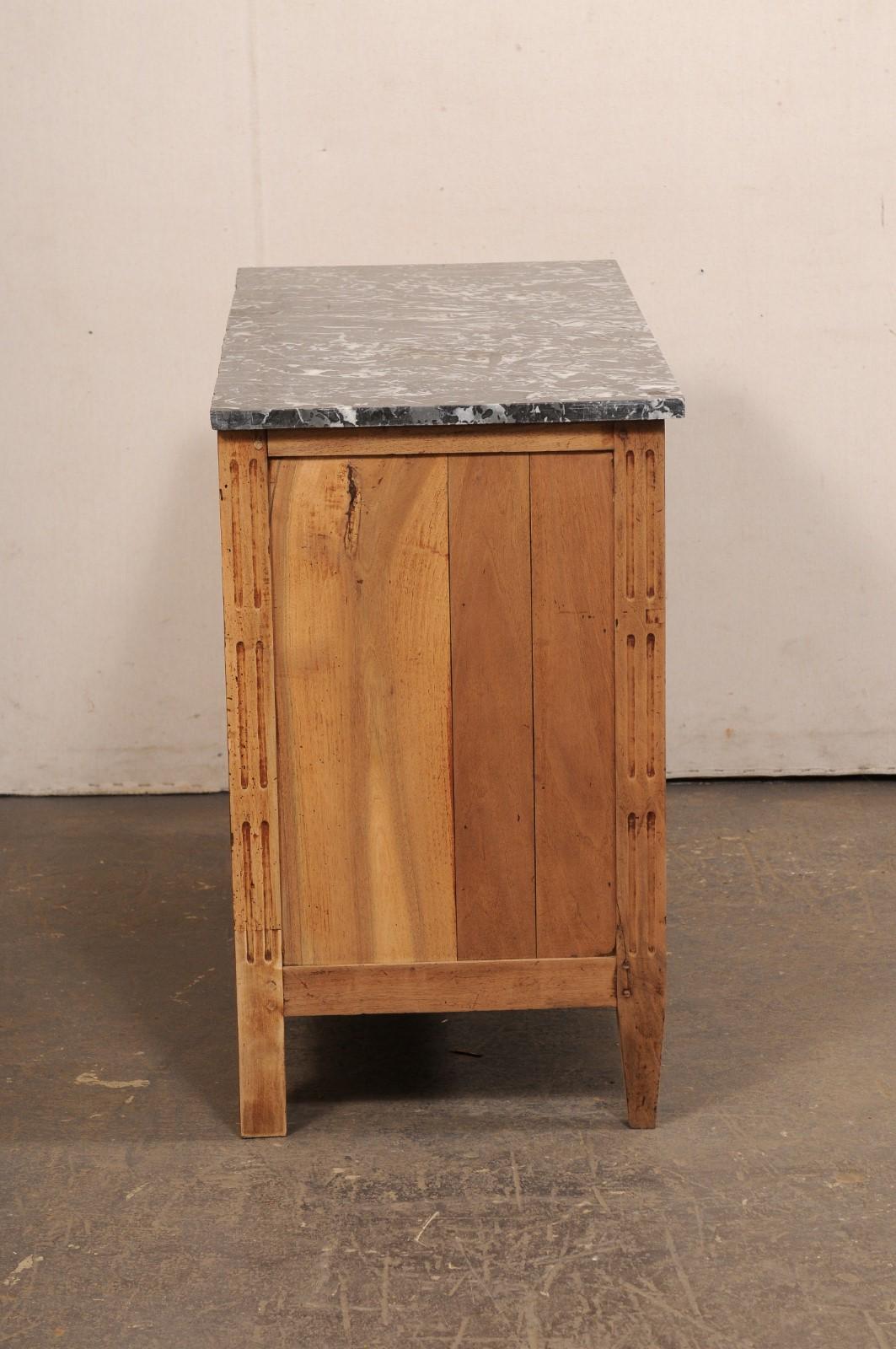 Commode francese in stile Luigi XVI del XIX secolo con piano in marmo originale in vendita 1