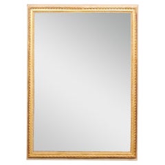 Miroir en bois doré de style Louis XVI du C.I.C., 4.5
.