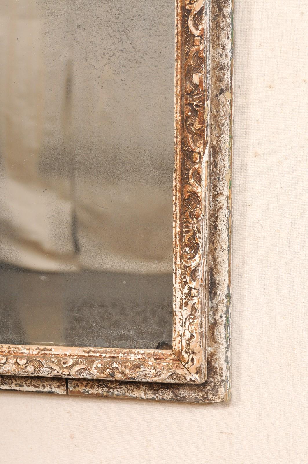 Miroir français du 19e C. avec accents de cadre en bois sculpté, Orig. Verre et peinture Bon état - En vente à Atlanta, GA