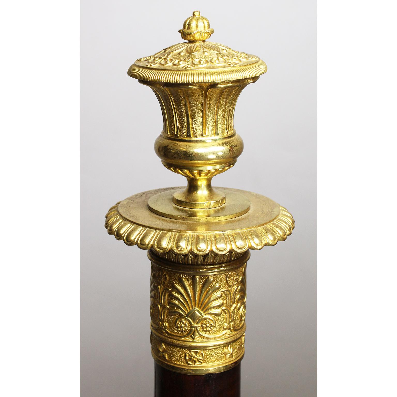 Miroir cheval de style Empire français Napoléon III en acajou et bronze doré monté en vente 1
