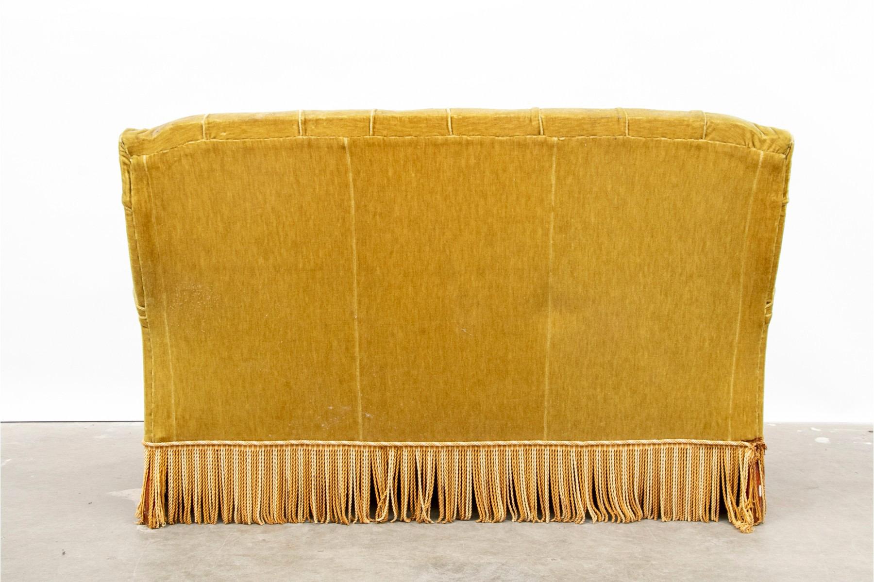 French 19th C Napoleon III Sofa in Gold Velvet 7