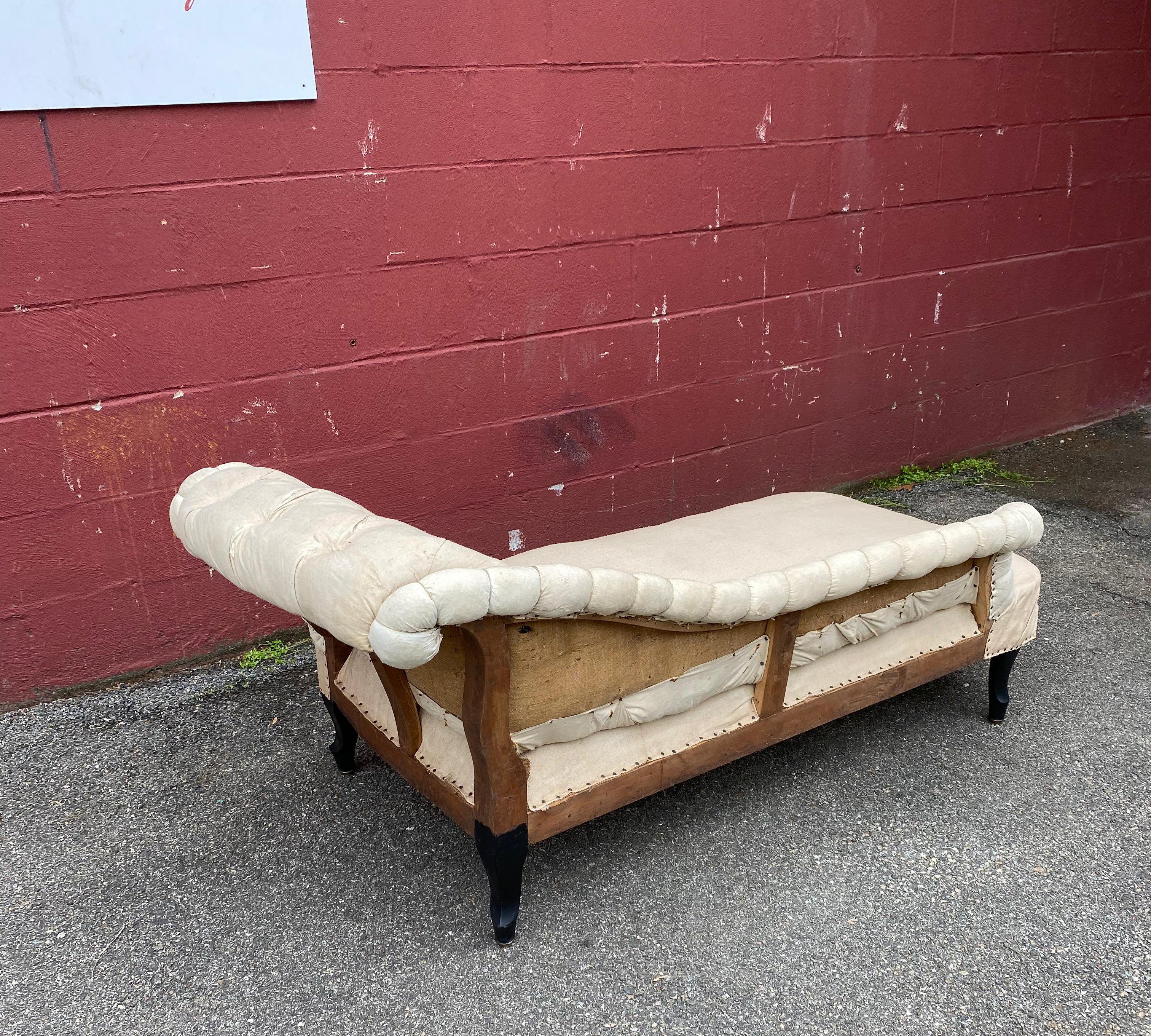 French 19th C Napoleon III Tufted Asymmetrical Chaise Longue 9