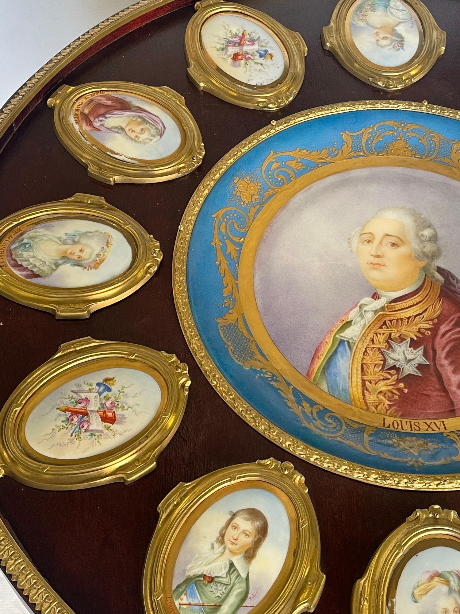 Table néoclassique française du 19ème siècle montée sur porcelaine et bronze doré, Fournier en vente 2