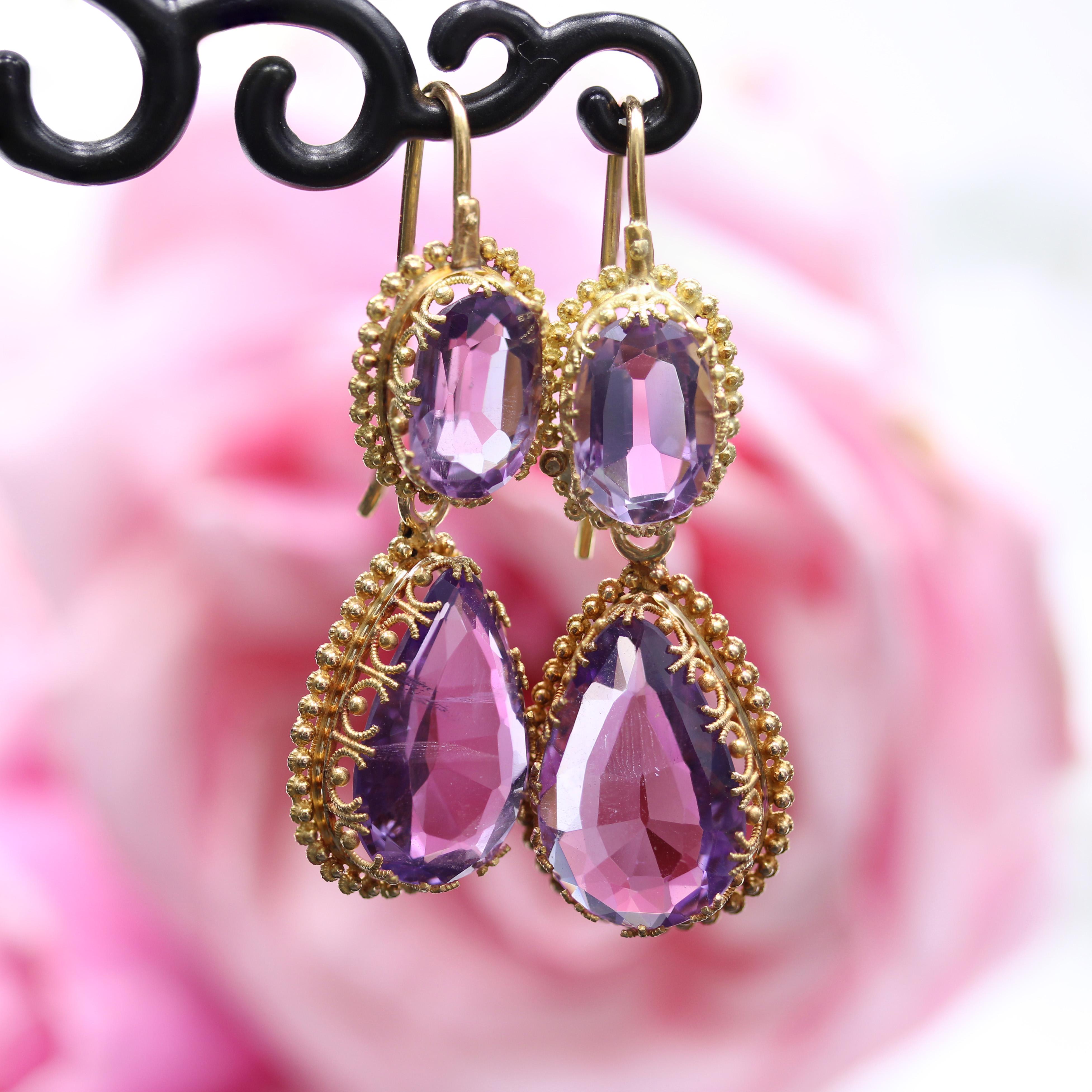 French 19th Century 10 Carats Amethyst 18 Karat Yellow Gold Dangle Earrings 4