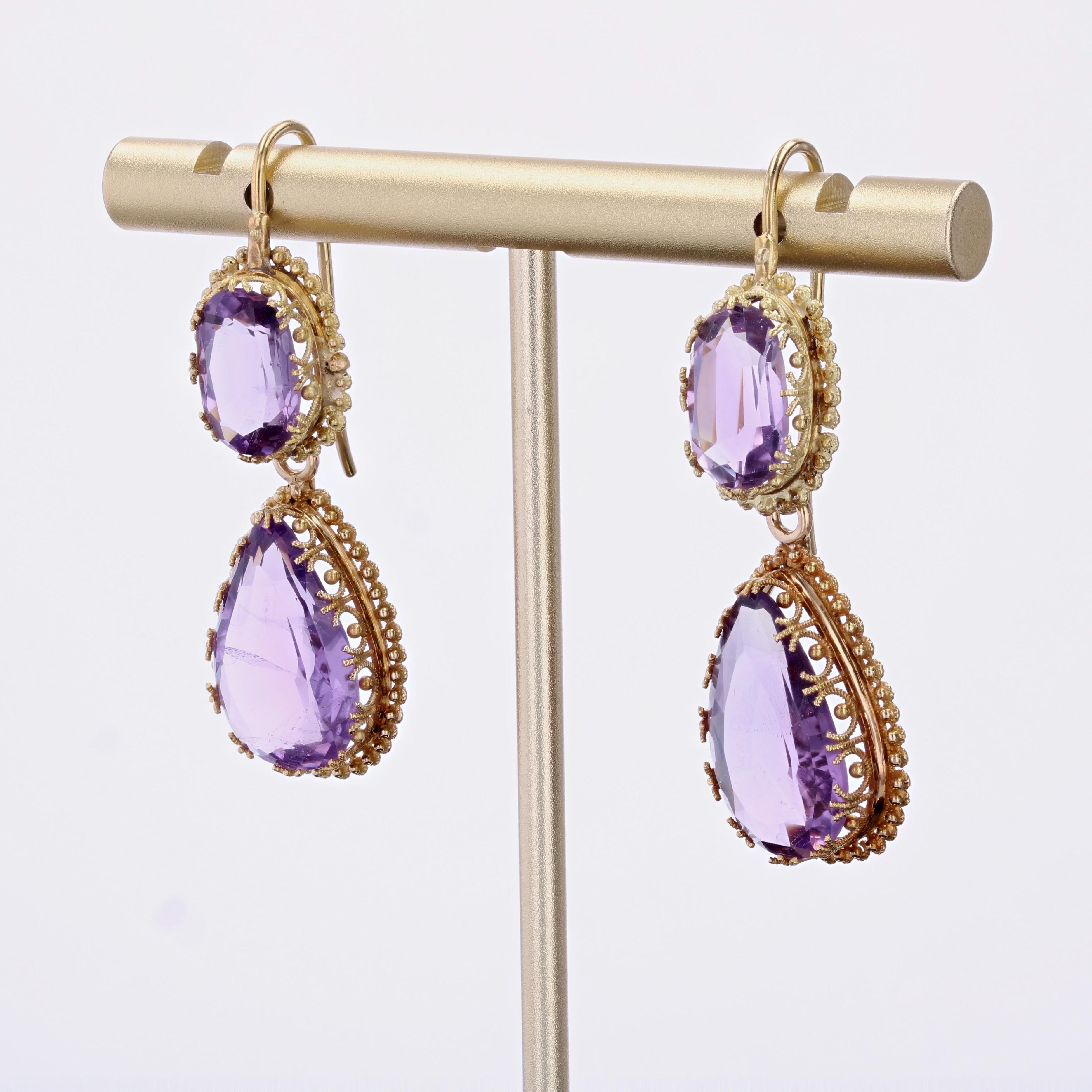Empire French 19th Century 10 Carats Amethyst 18 Karat Yellow Gold Dangle Earrings