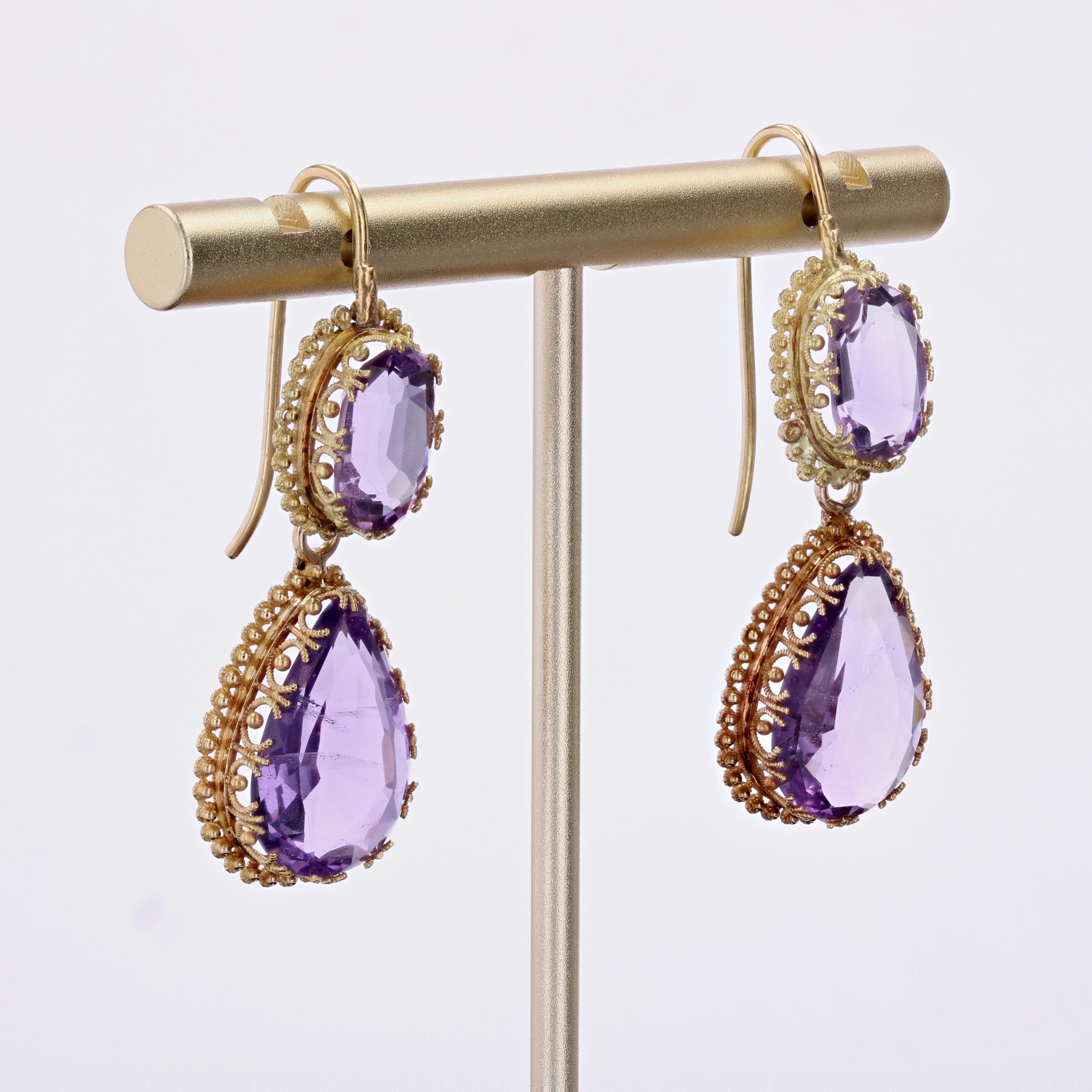 Oval Cut French 19th Century 10 Carats Amethyst 18 Karat Yellow Gold Dangle Earrings