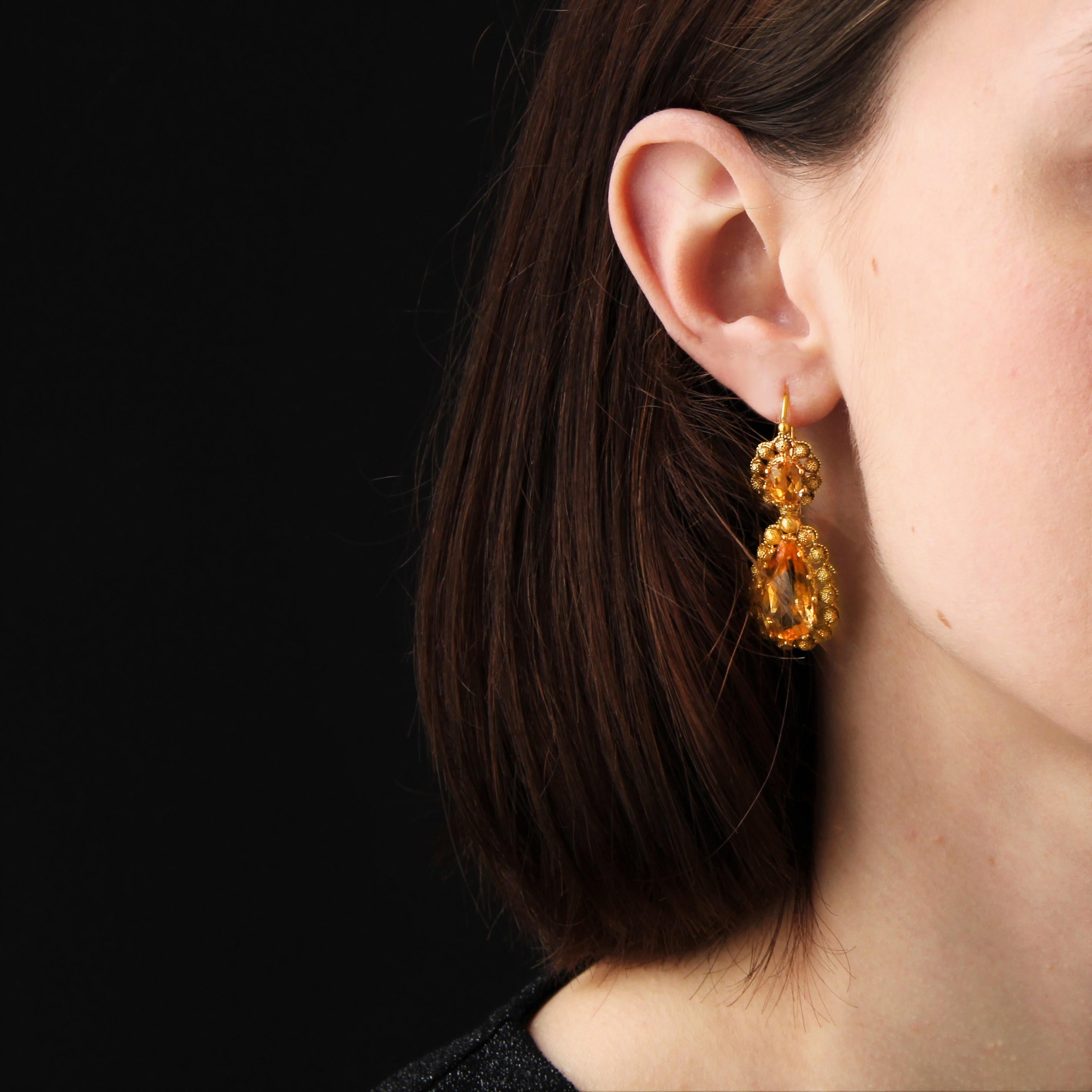 French 19th Century 15 Carats Citrine 18 Karat Yellow Gold Dangle Earrings For Sale 6