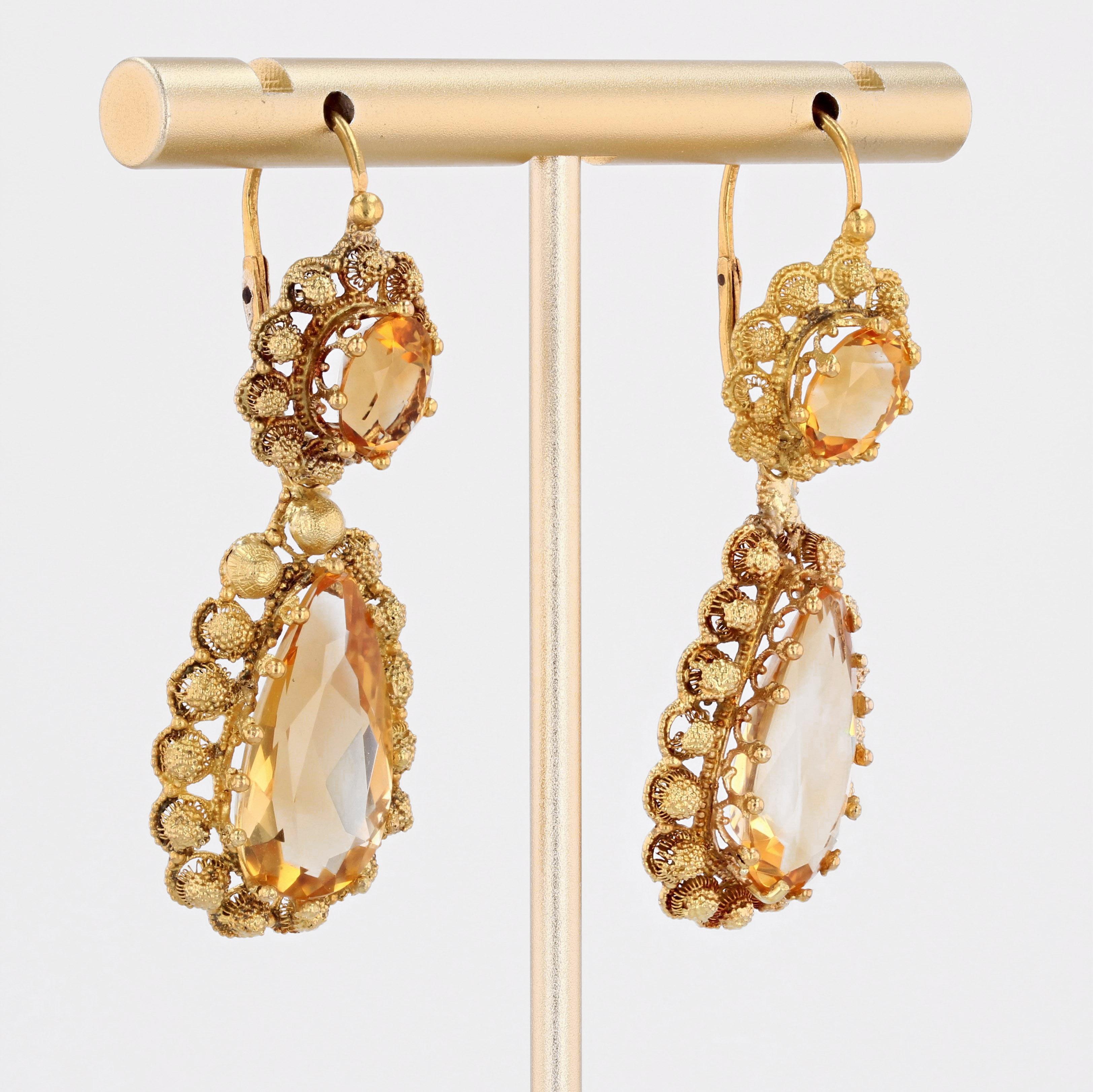 Women's French 19th Century 15 Carats Citrine 18 Karat Yellow Gold Dangle Earrings For Sale