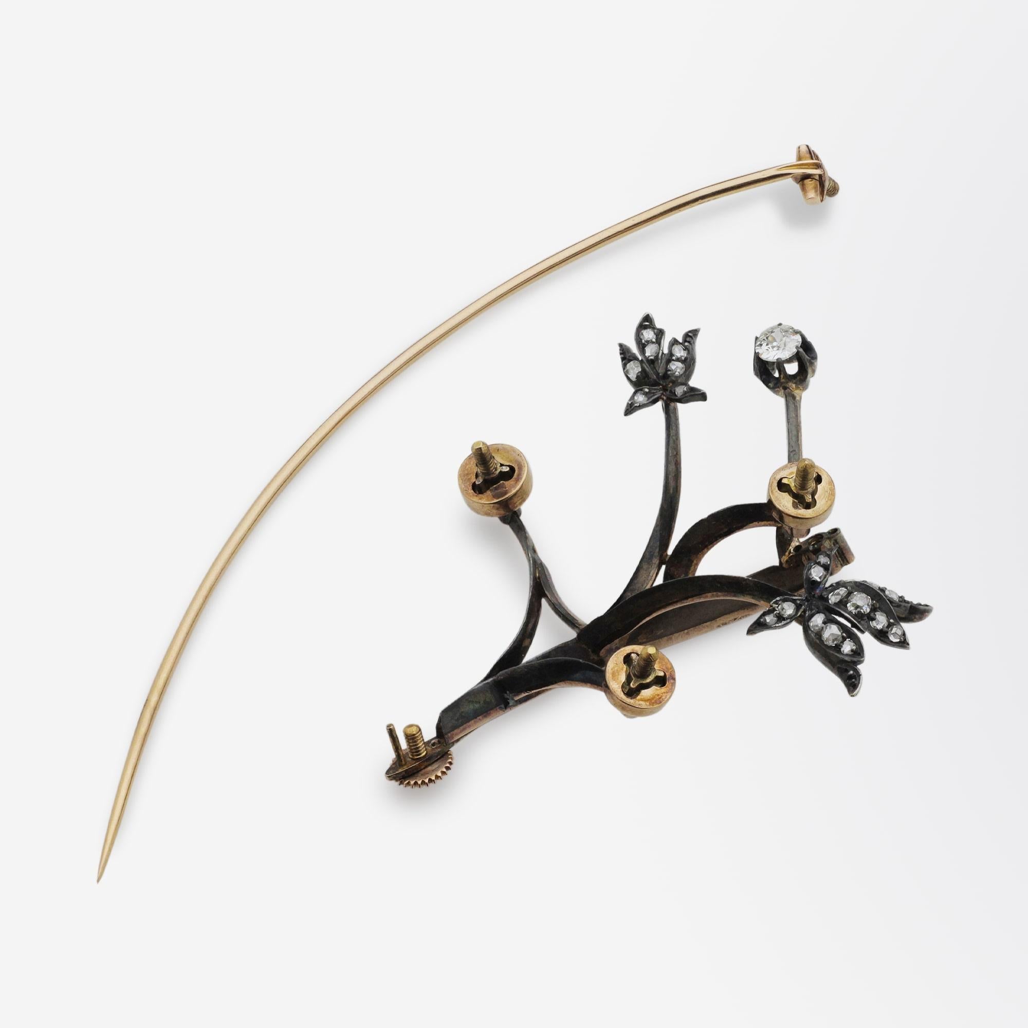 Women's French, 19th Century, 18 Karat Yellow Gold and Diamond ‘En Tremblant’ Brooch For Sale