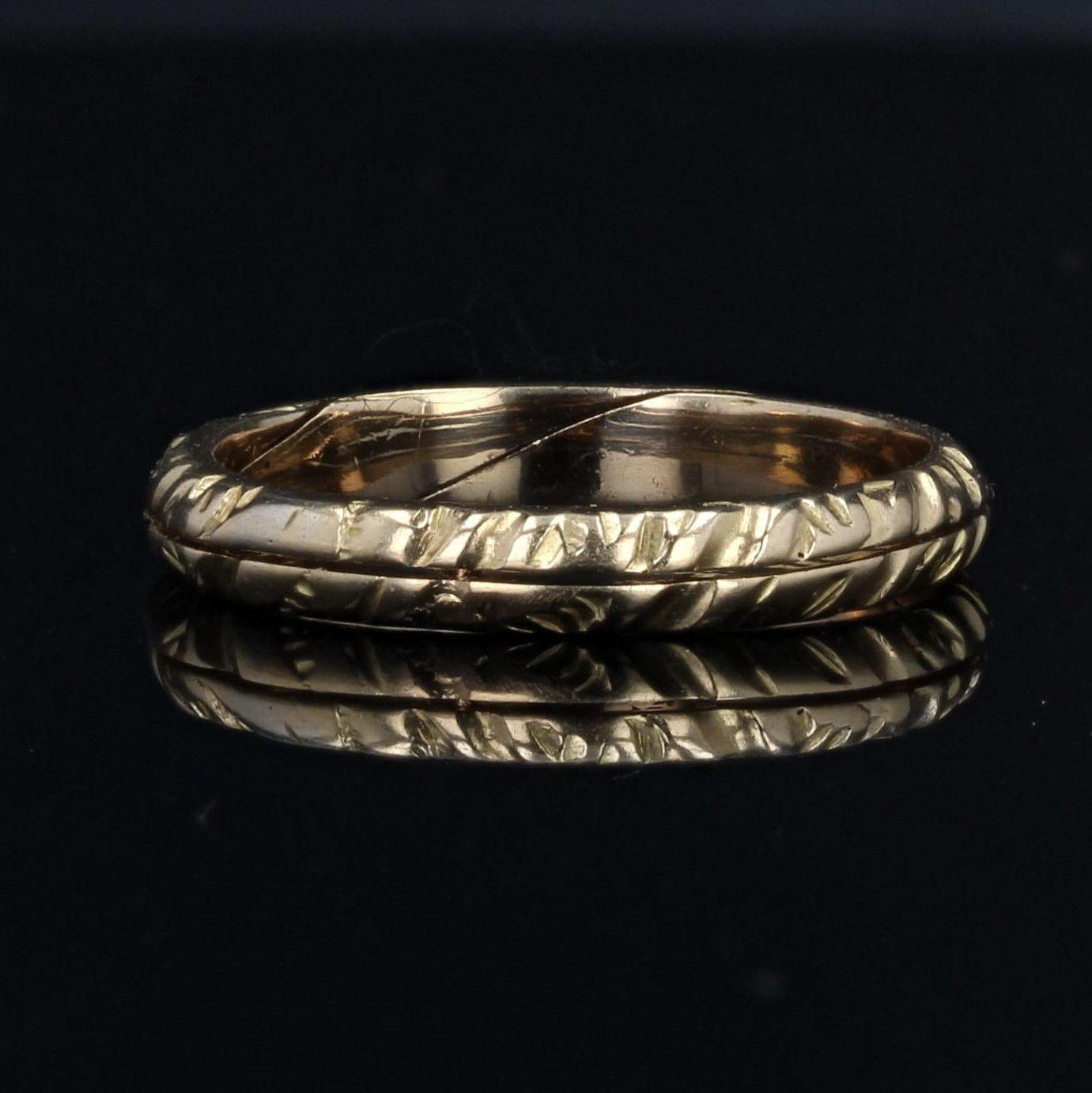 French 19th Century 18 Karat Yellow Gold Double Ring Wedding Band In Good Condition In Poitiers, FR