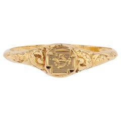 French 19th Century 18 Karat Yellow Gold Engraved Signet Ring