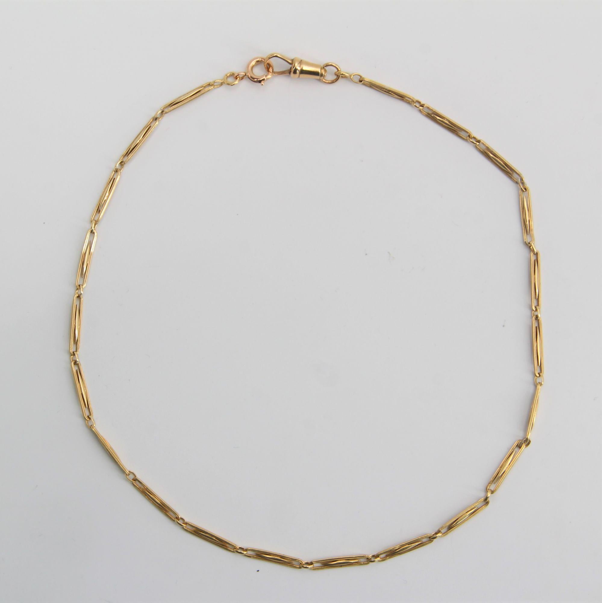 French 19th Century 18 Karat Yellow Gold Rice Grain Mesh Chain For Sale 1