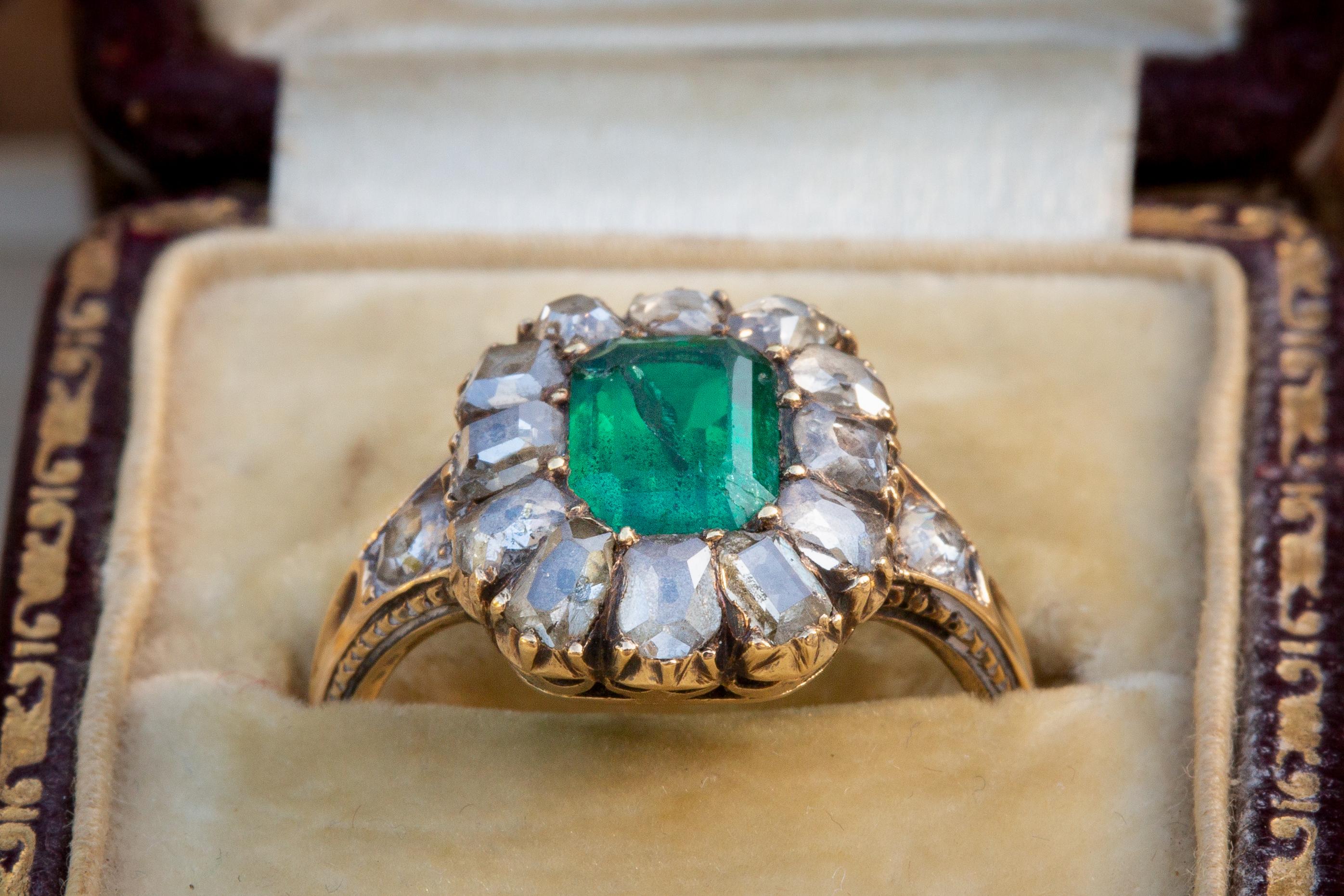 French 19th Century 18K Gold Diamond and Emerald Cluster Ring 6
