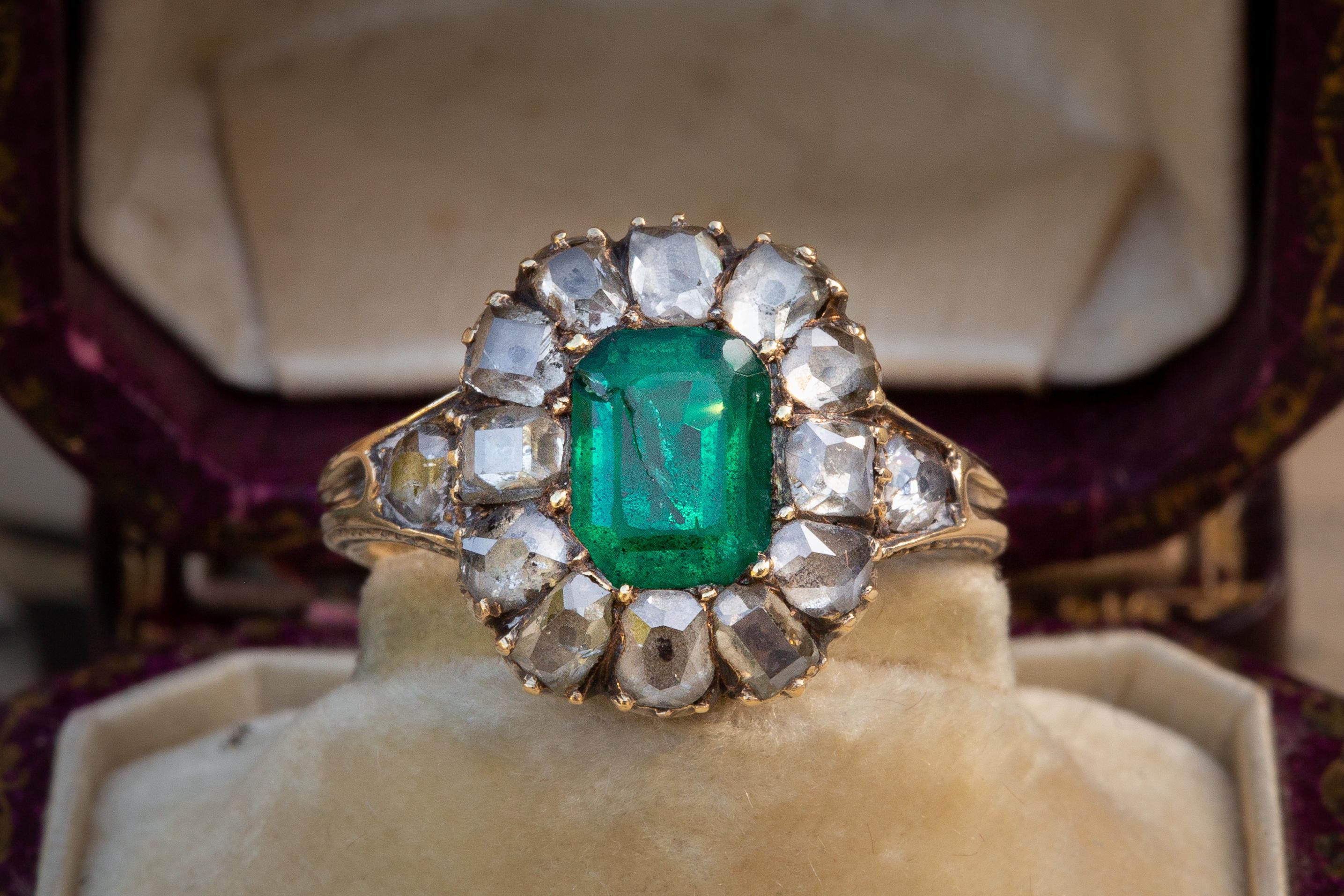 French 19th Century 18K Gold Diamond and Emerald Cluster Ring 2