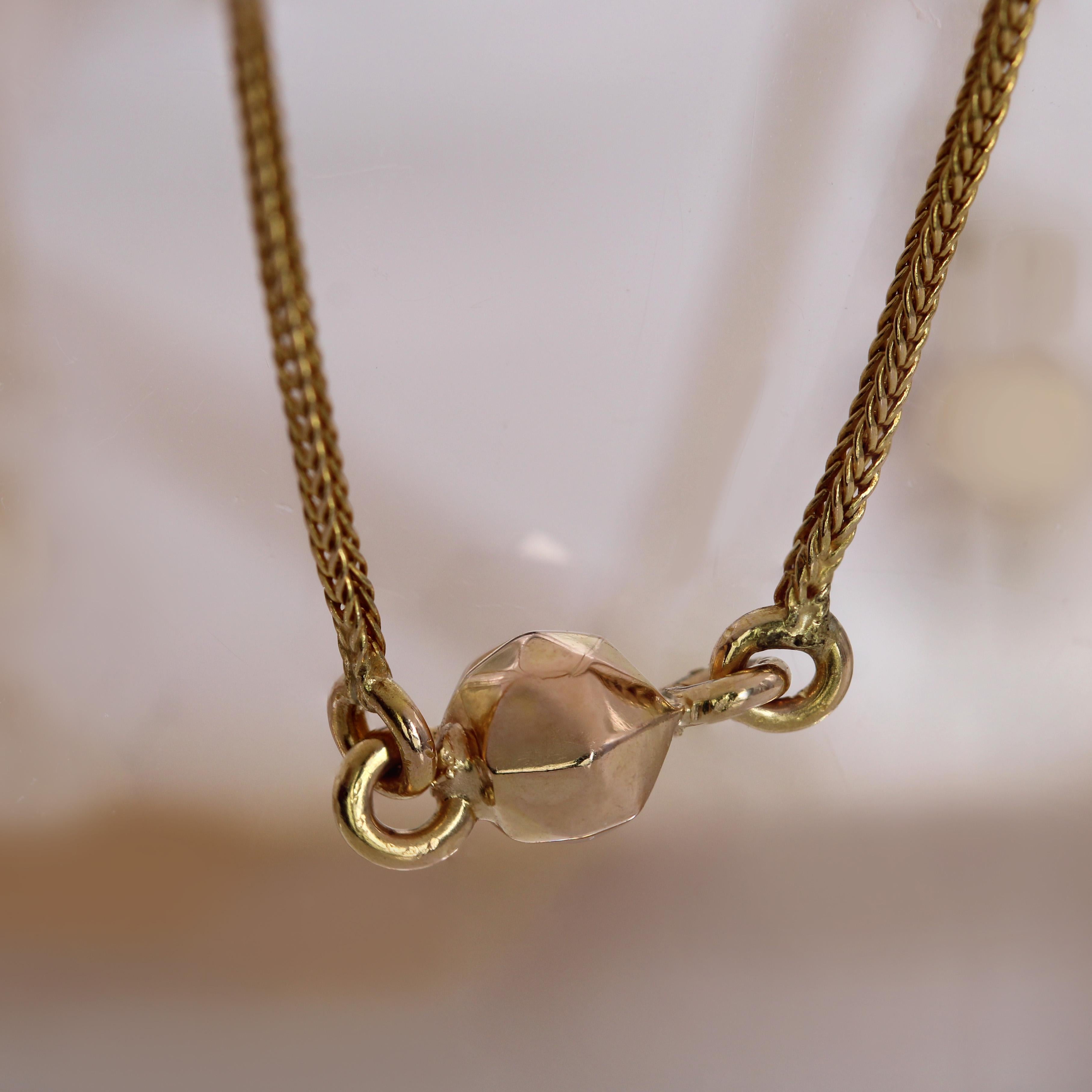 Collar largo de cadena francesa de oro rosa de 18 quilates del siglo XIX en venta 3